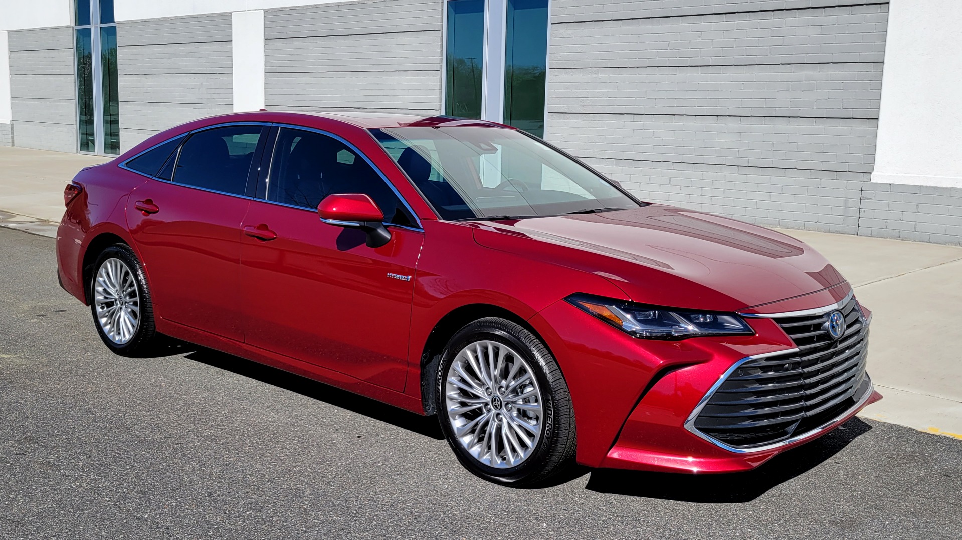 Used 2021 Toyota AVALON HYBRID LIMITED 2.5L SEDAN / NAV / SUNROOF / JBL SND / REARVIEW for sale Sold at Formula Imports in Charlotte NC 28227 6
