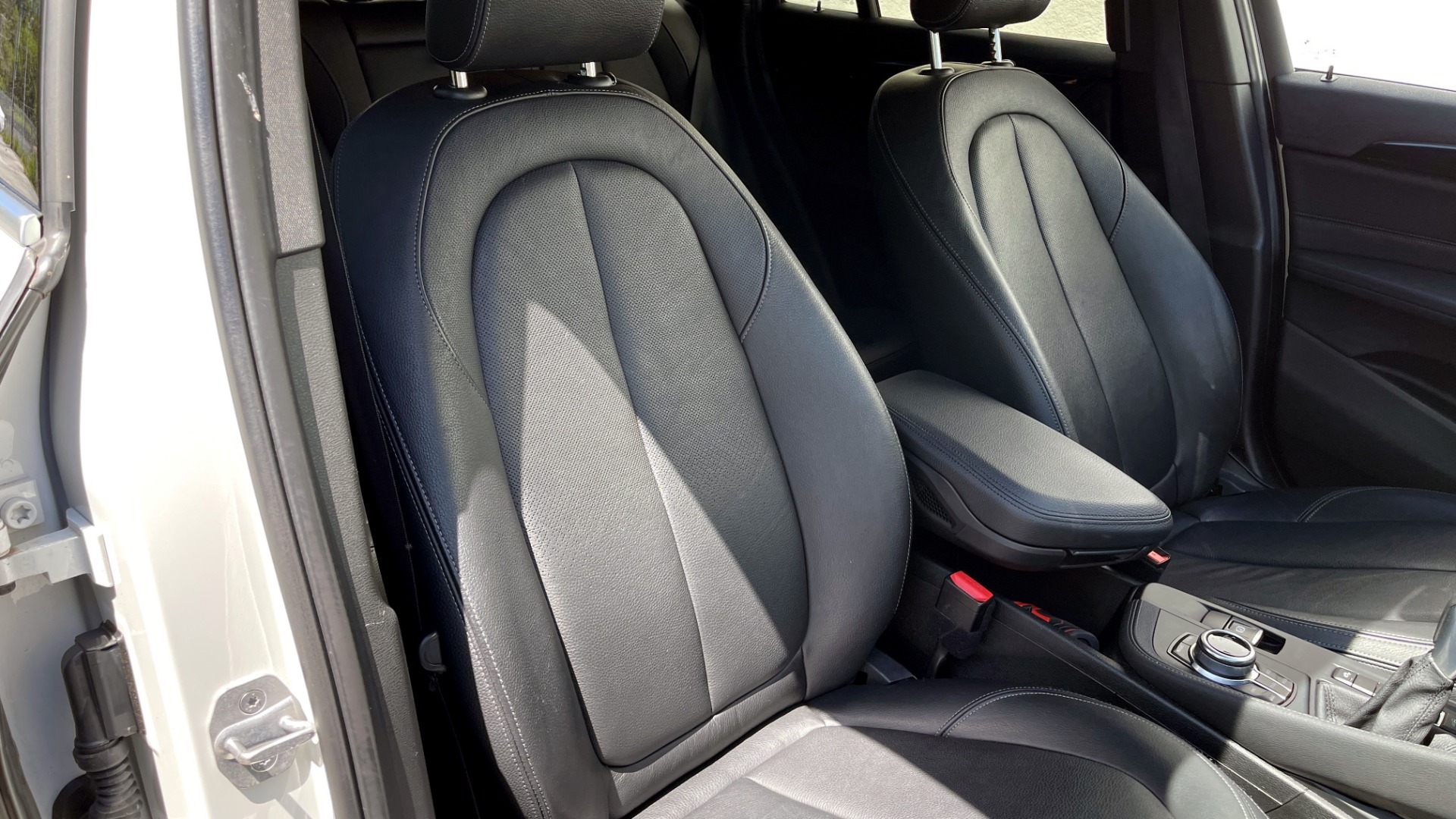 Used 2018 BMW X1 xDrive28i / DAKOTA LEATHER INTERIOR / HEATED STEERING / HEATED SEATS / NAVI for sale $24,999 at Formula Imports in Charlotte NC 28227 47