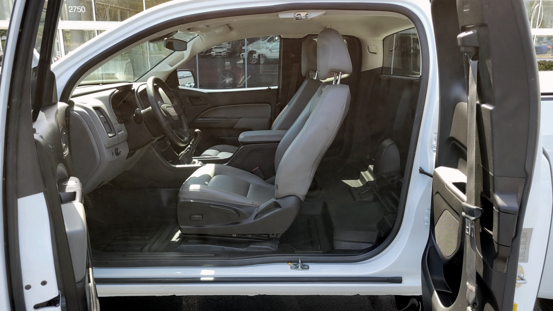 Used 2015 GMC Canyon 2WD SL for sale Sold at Formula Imports in Charlotte NC 28227 47