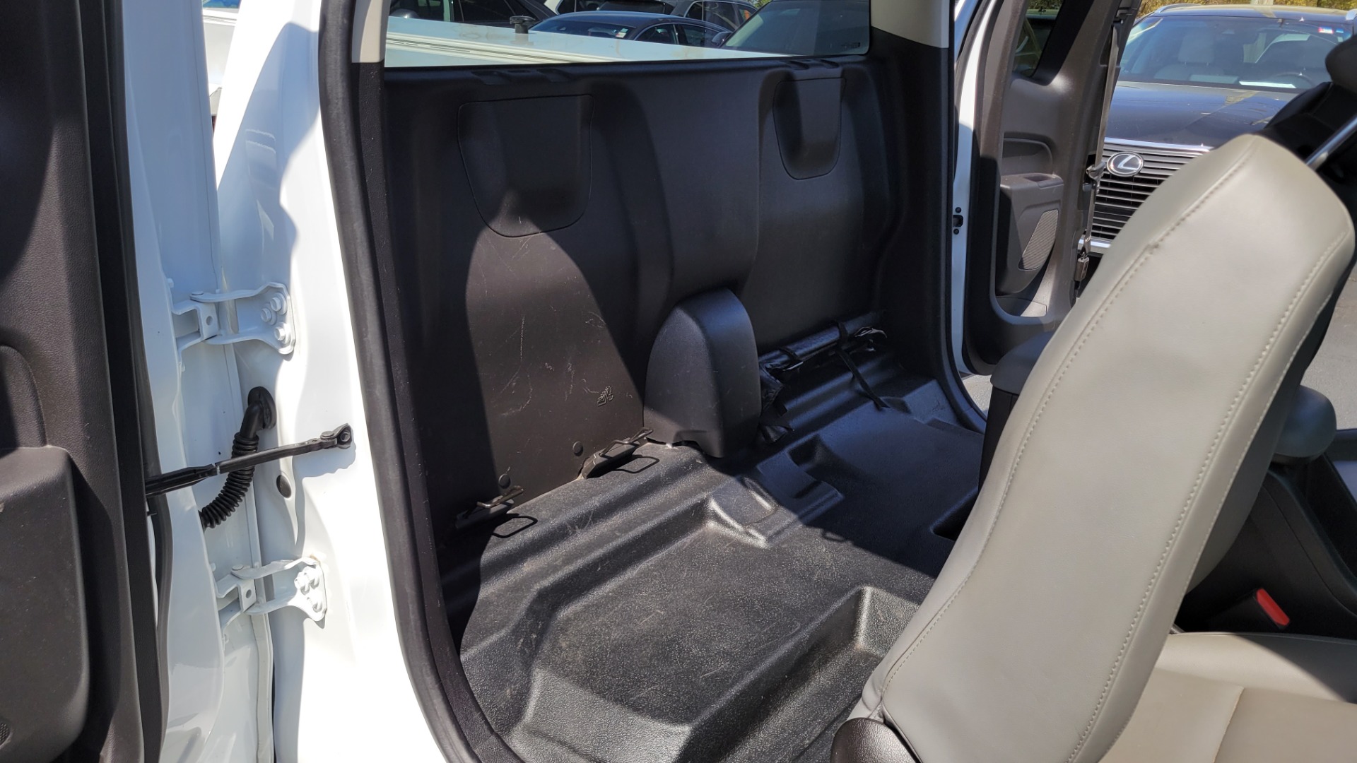 Used 2015 GMC Canyon 2WD SL for sale Sold at Formula Imports in Charlotte NC 28227 50