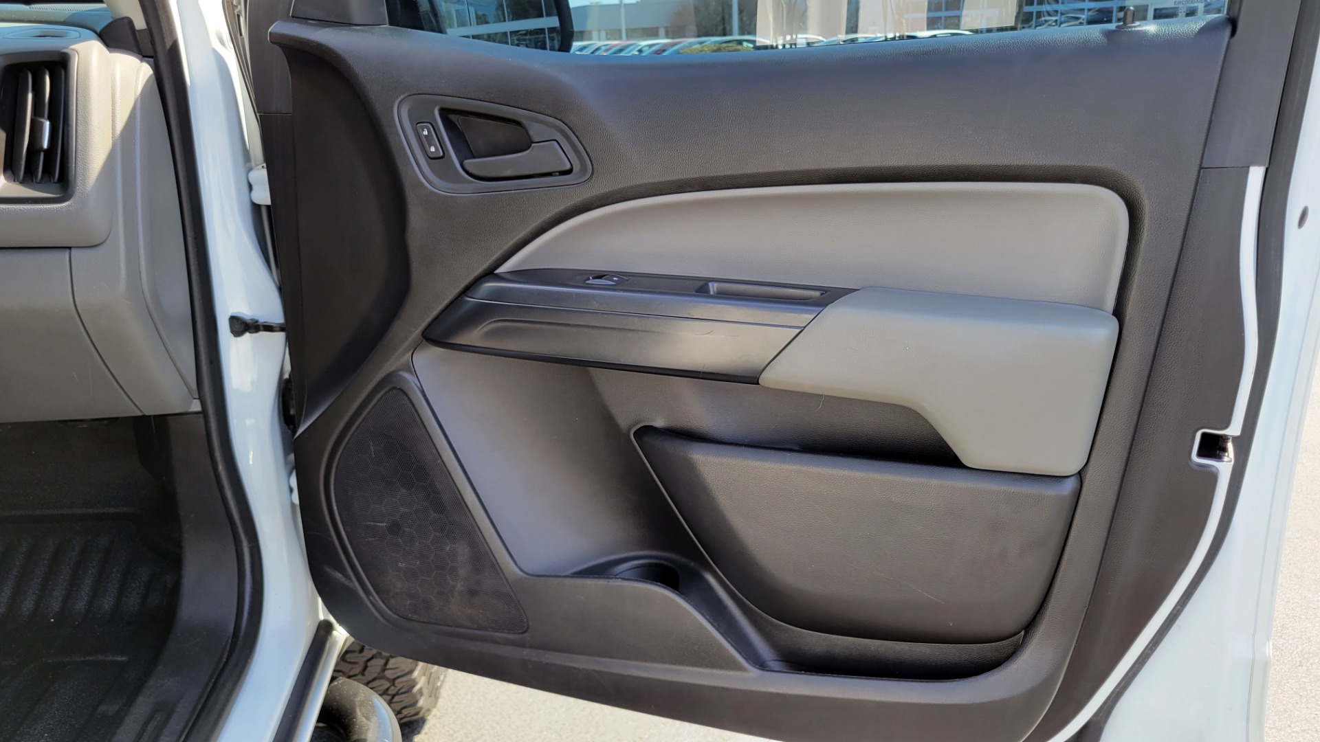 Used 2015 GMC Canyon 2WD SL for sale Sold at Formula Imports in Charlotte NC 28227 53