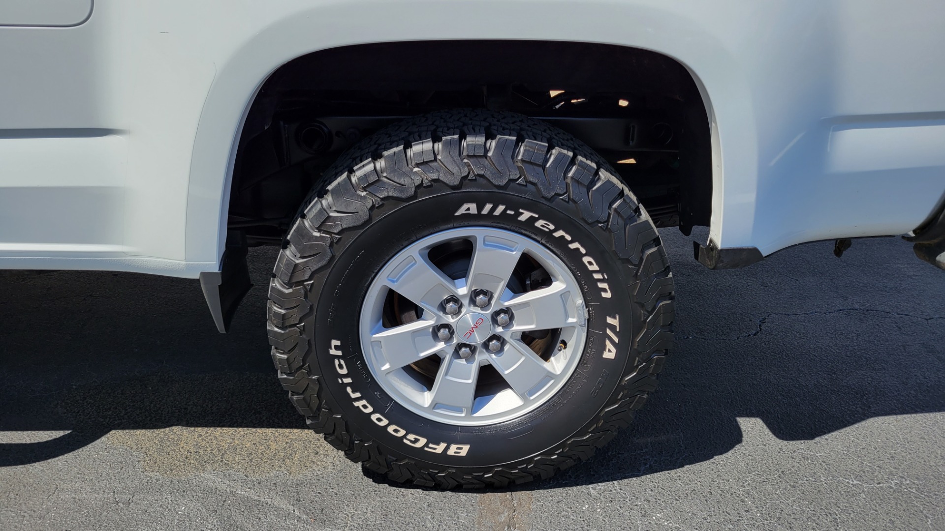Used 2015 GMC Canyon 2WD SL for sale Sold at Formula Imports in Charlotte NC 28227 62