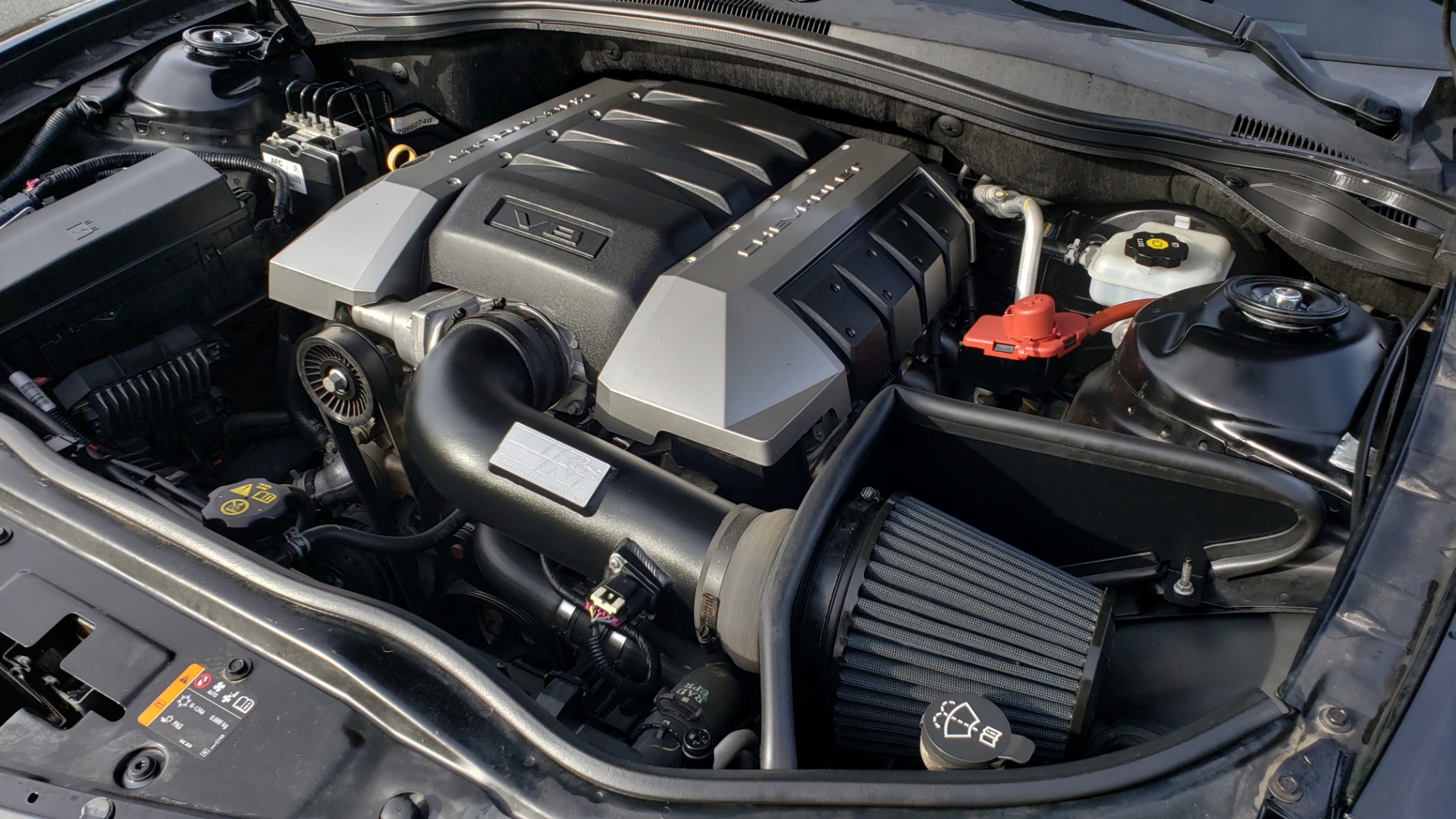 Used 2011 Chevrolet Camaro 2SS / 6.2L V8 / 6-SPEED MANUAL / HEADERS / INTAKE for sale Sold at Formula Imports in Charlotte NC 28227 11