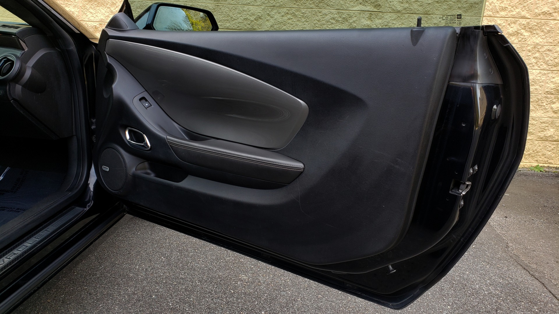 Used 2011 Chevrolet Camaro 2SS / 6.2L V8 / 6-SPEED MANUAL / HEADERS / INTAKE for sale Sold at Formula Imports in Charlotte NC 28227 61