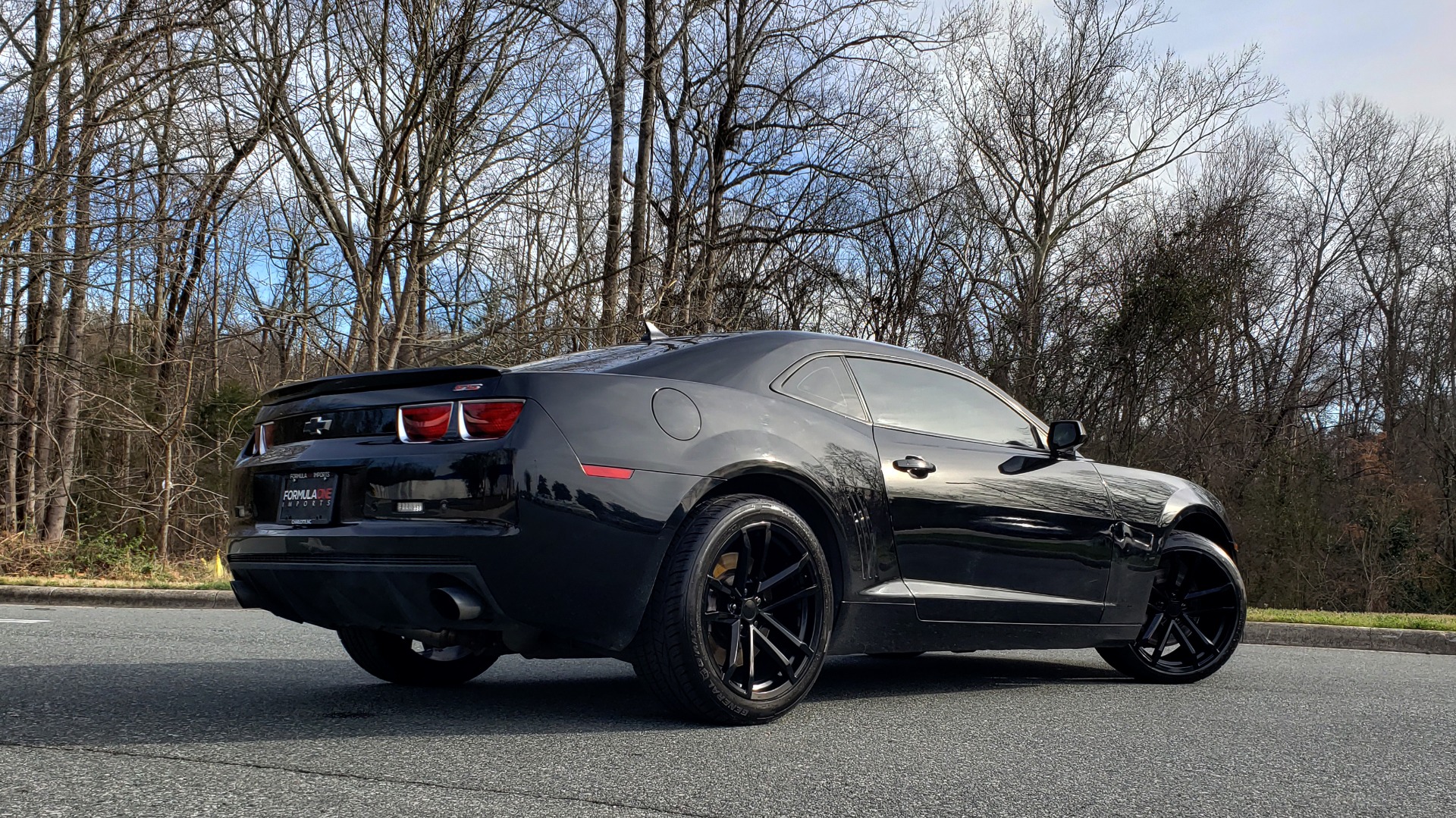 Used 2011 Chevrolet Camaro 2SS / 6.2L V8 / 6-SPEED MANUAL / HEADERS / INTAKE for sale Sold at Formula Imports in Charlotte NC 28227 7