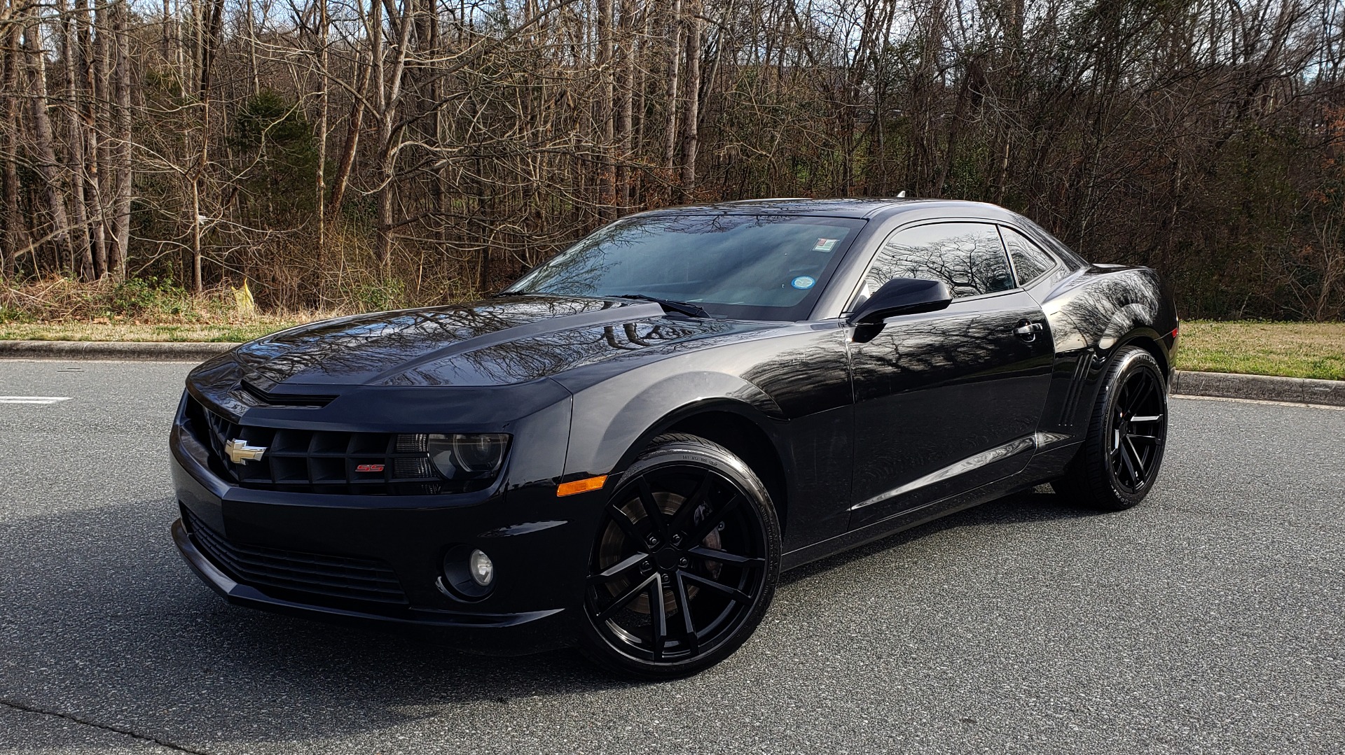 Used 2011 Chevrolet Camaro 2SS / 6.2L V8 / 6-SPEED MANUAL / HEADERS / INTAKE for sale Sold at Formula Imports in Charlotte NC 28227 1