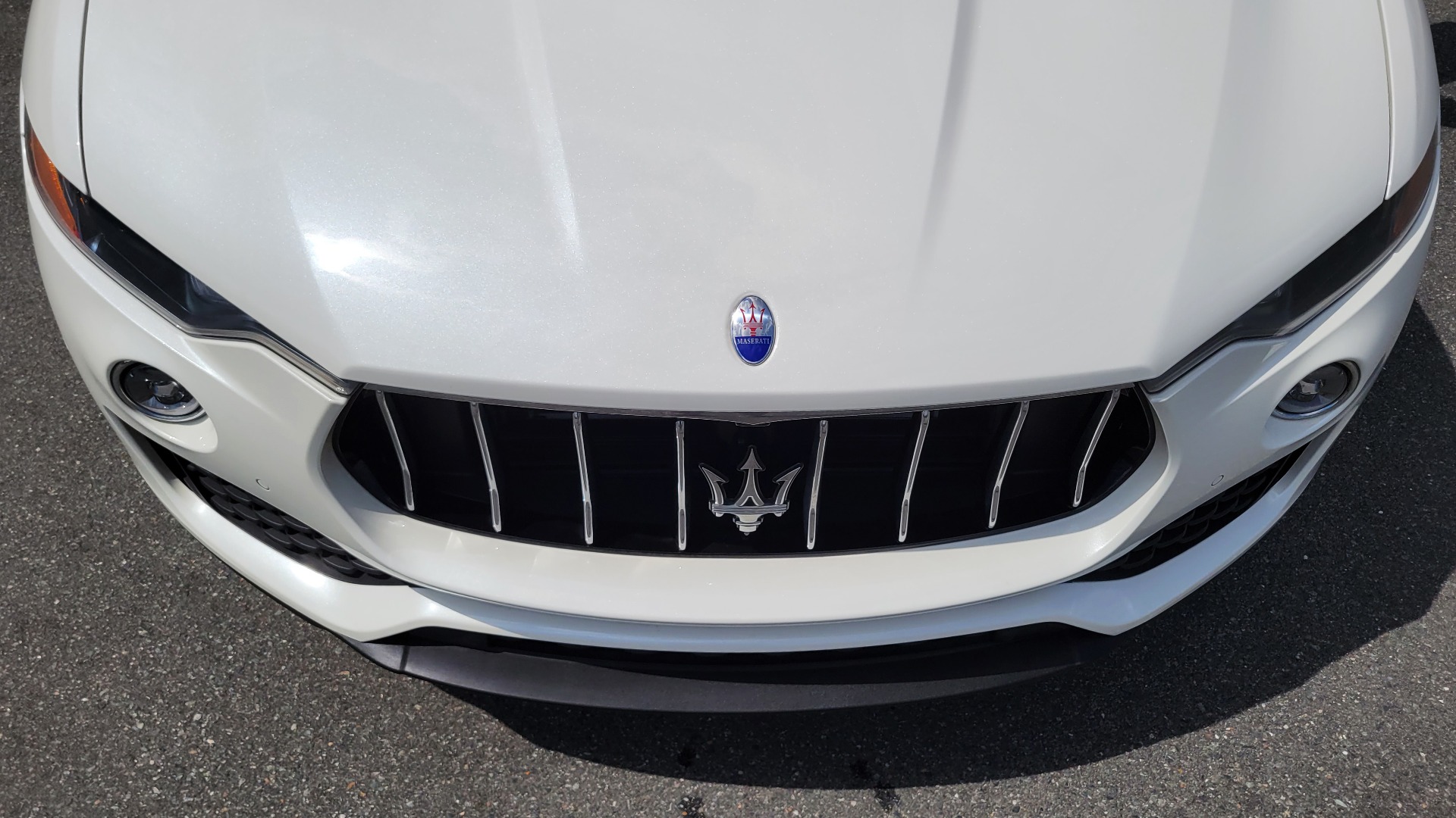 Used 2018 Maserati LEVANTE 3.0L 345HP SUV / 8-SPD / PREMIUM / BSA / NAV / 20IN WHLS / REARVIEW for sale $50,495 at Formula Imports in Charlotte NC 28227 31