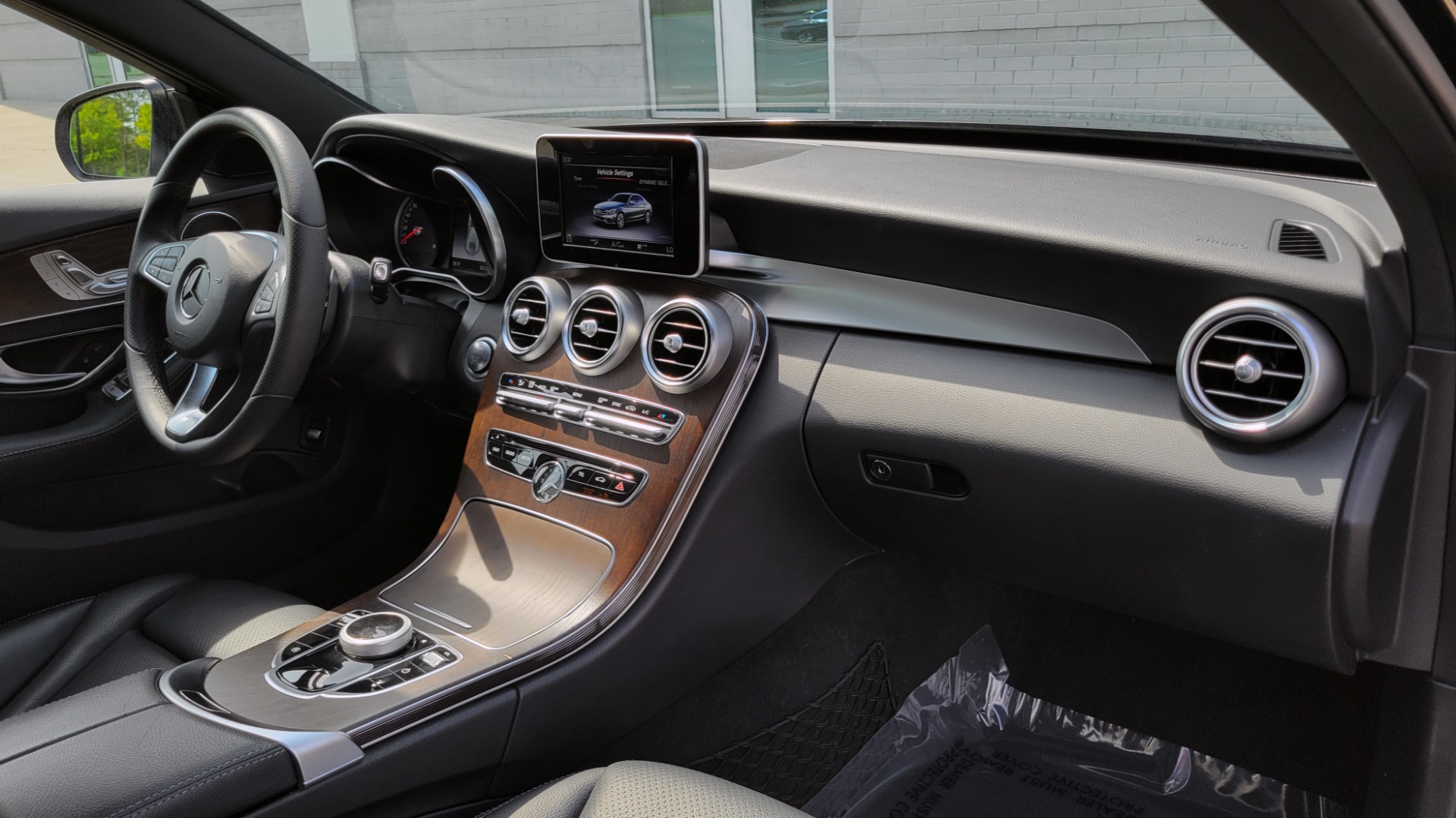 Used 2018 Mercedes-Benz C-CLASS C 300 PREMIUM 2.0L SEDAN / NAV / KEYLESS-GO / BLIND SPOT ASST for sale Sold at Formula Imports in Charlotte NC 28227 67