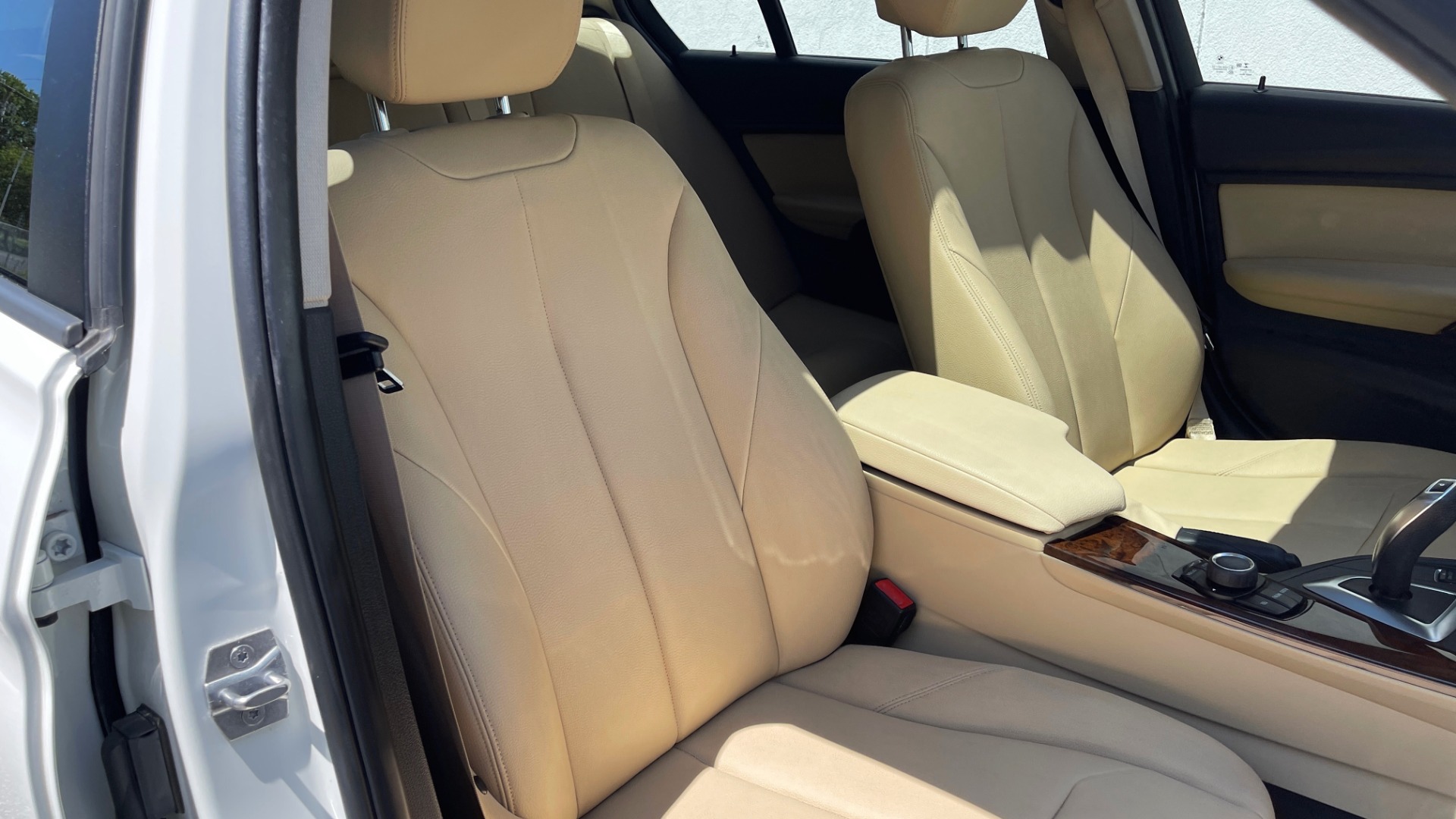 Used 2017 BMW 3 SERIES 320I XDRIVE SEDAN / DRVR ASST / SUNROOF / HTD STS / REARVIEW for sale $25,295 at Formula Imports in Charlotte NC 28227 52
