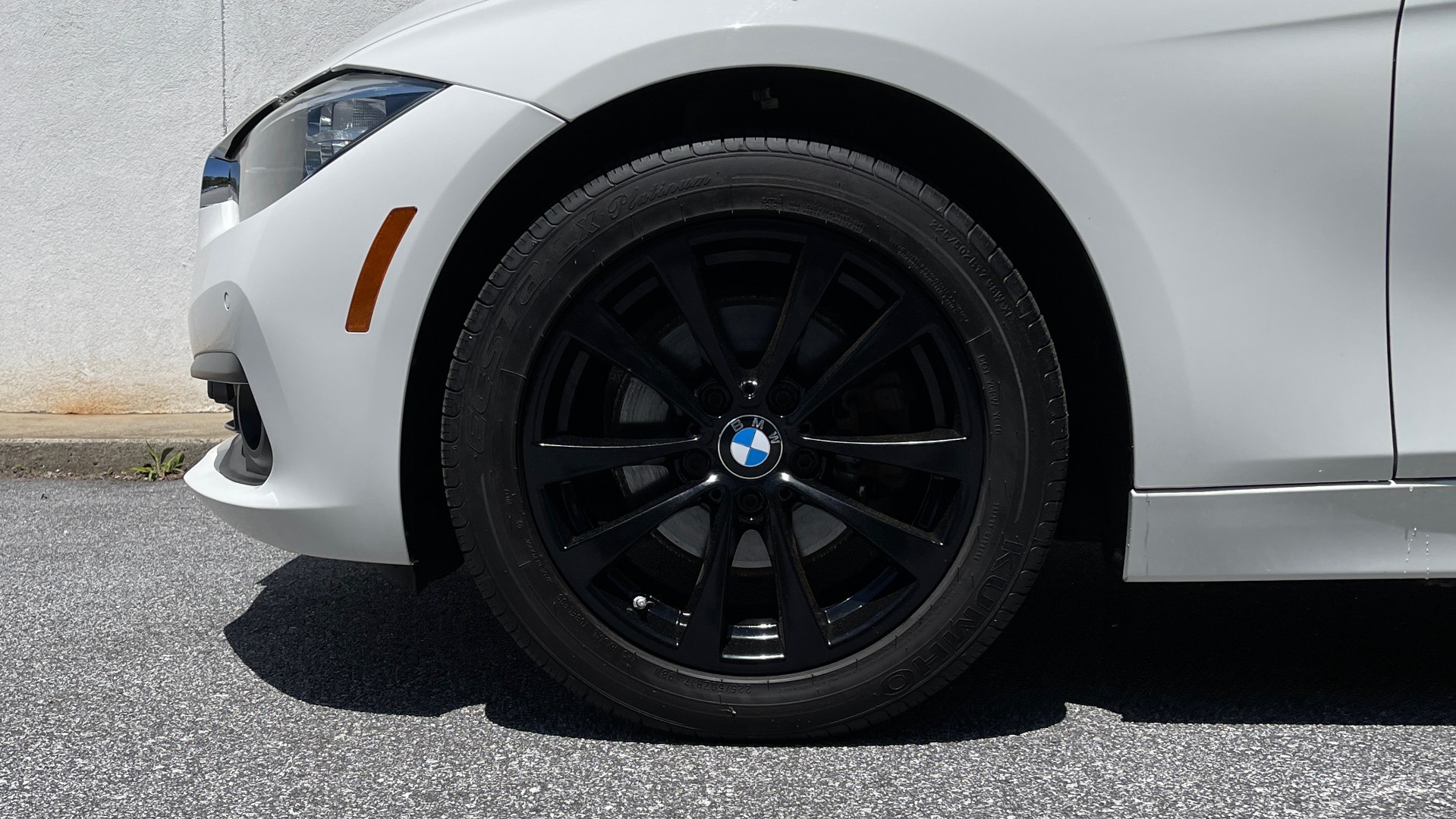 Used 2017 BMW 3 SERIES 320I XDRIVE SEDAN / DRVR ASST / SUNROOF / HTD STS / REARVIEW for sale Sold at Formula Imports in Charlotte NC 28227 54