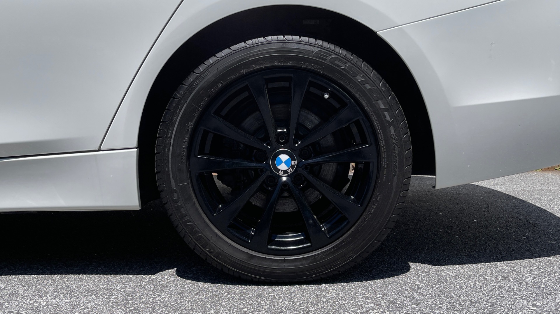 Used 2017 BMW 3 SERIES 320I XDRIVE SEDAN / DRVR ASST / SUNROOF / HTD STS / REARVIEW for sale Sold at Formula Imports in Charlotte NC 28227 55