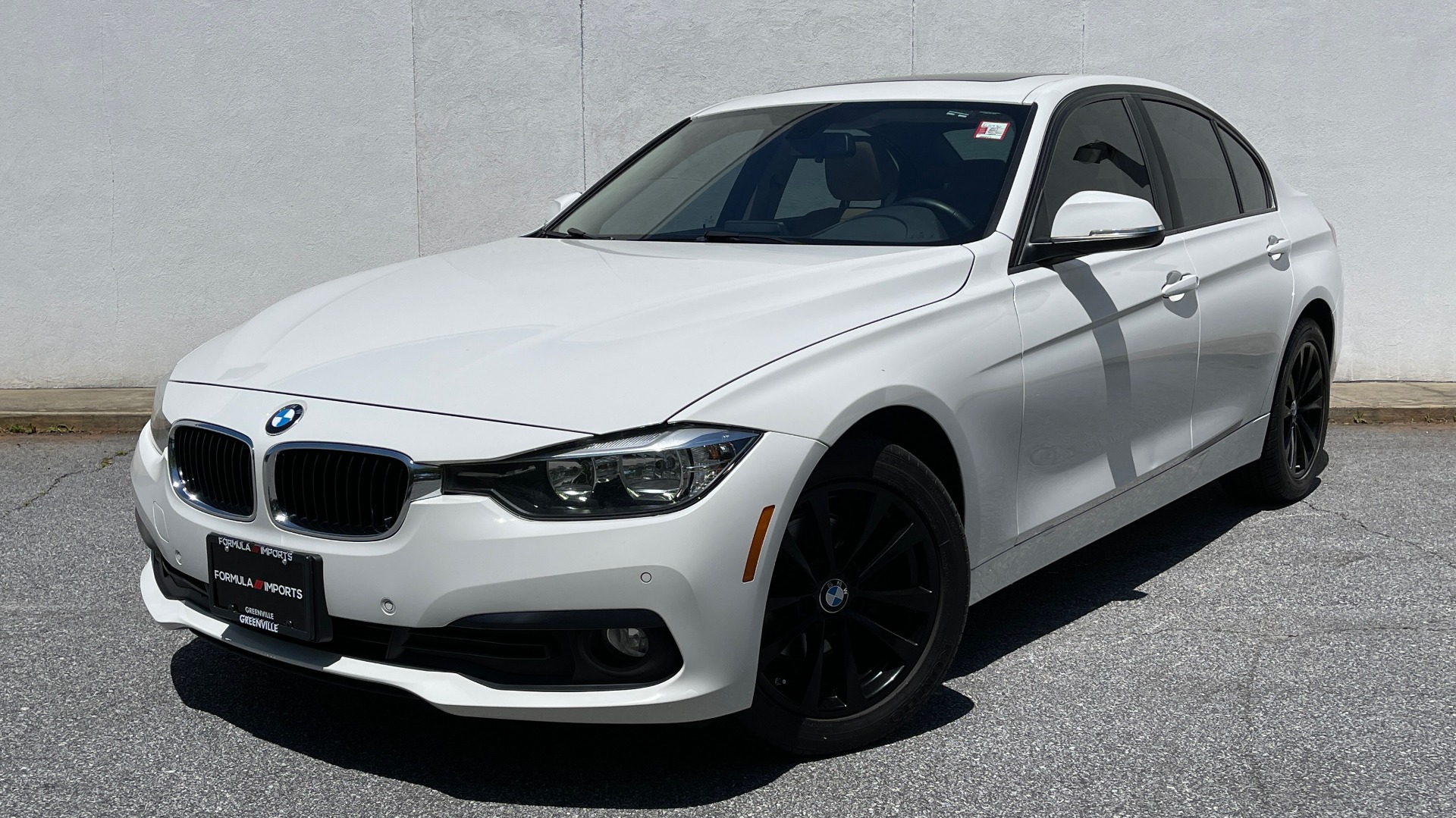 Used 2017 BMW 3 SERIES 320I XDRIVE SEDAN / DRVR ASST / SUNROOF / HTD STS / REARVIEW for sale Sold at Formula Imports in Charlotte NC 28227 1