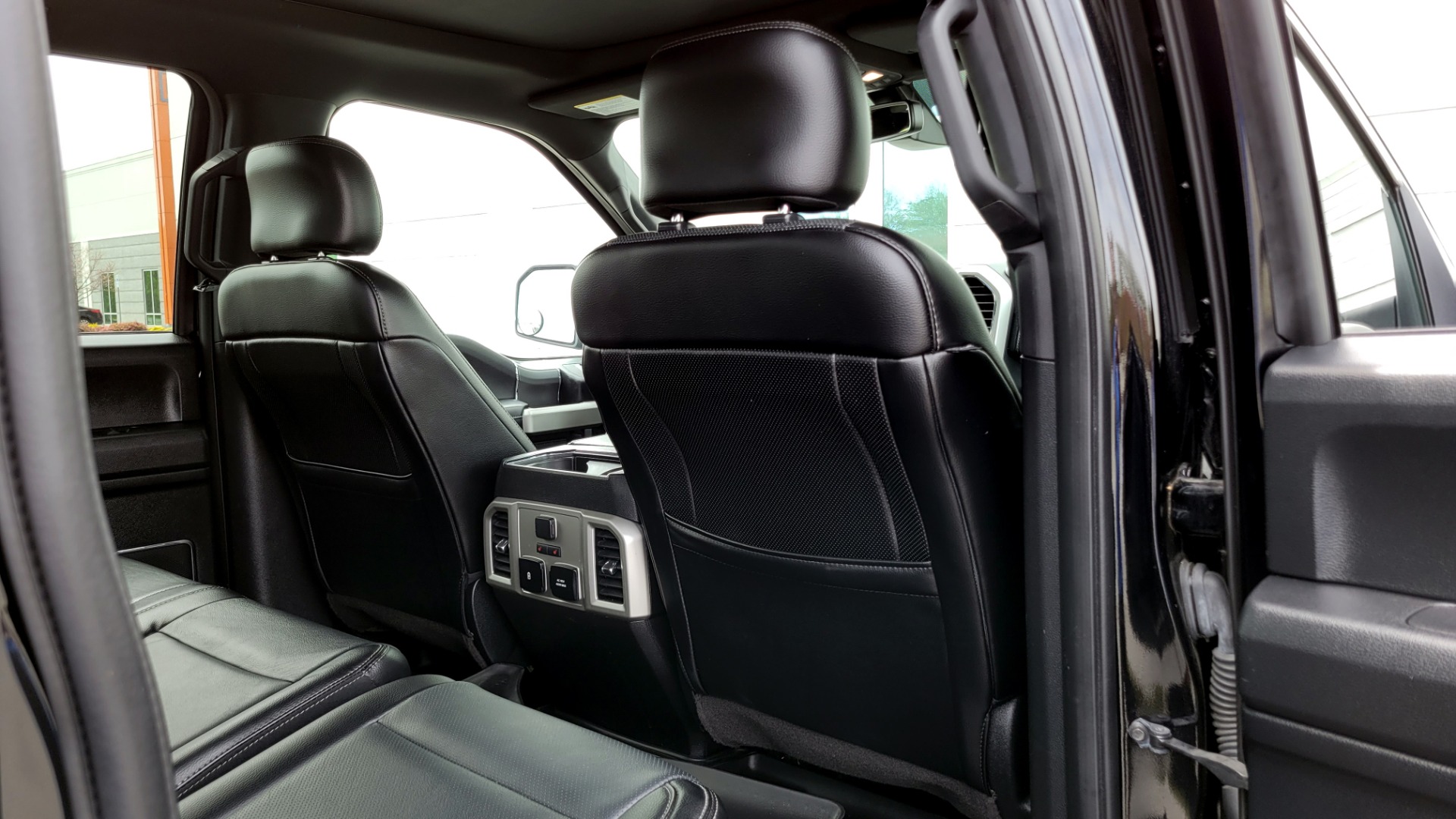 Used 2017 Ford F-150 SHELBY 750HP LARIAT 4X4 SUPERCREW / SUNROOF / BLIS / TECHNOLOGY for sale $59,999 at Formula Imports in Charlotte NC 28227 102