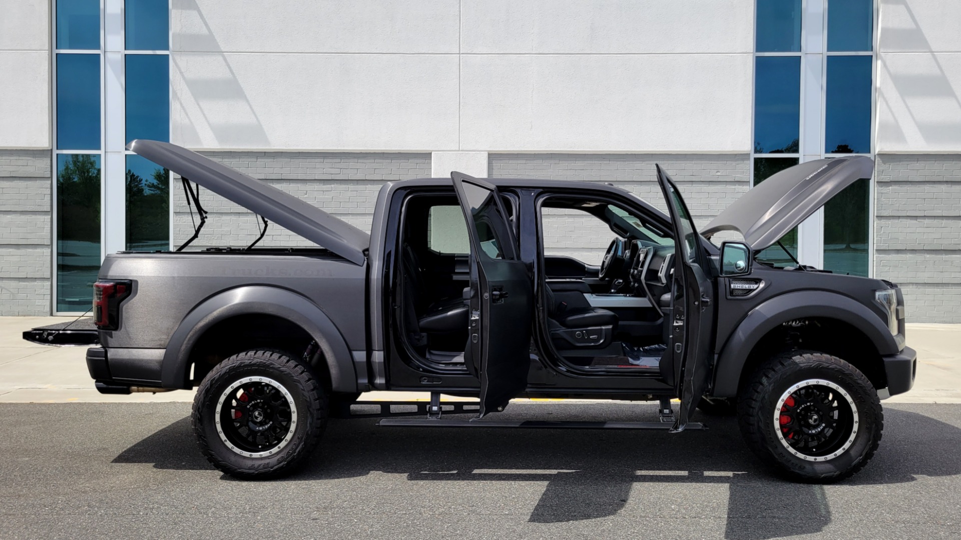 Used 2017 Ford F-150 SHELBY 750HP LARIAT 4X4 SUPERCREW / SUNROOF / BLIS / TECHNOLOGY for sale $59,999 at Formula Imports in Charlotte NC 28227 25