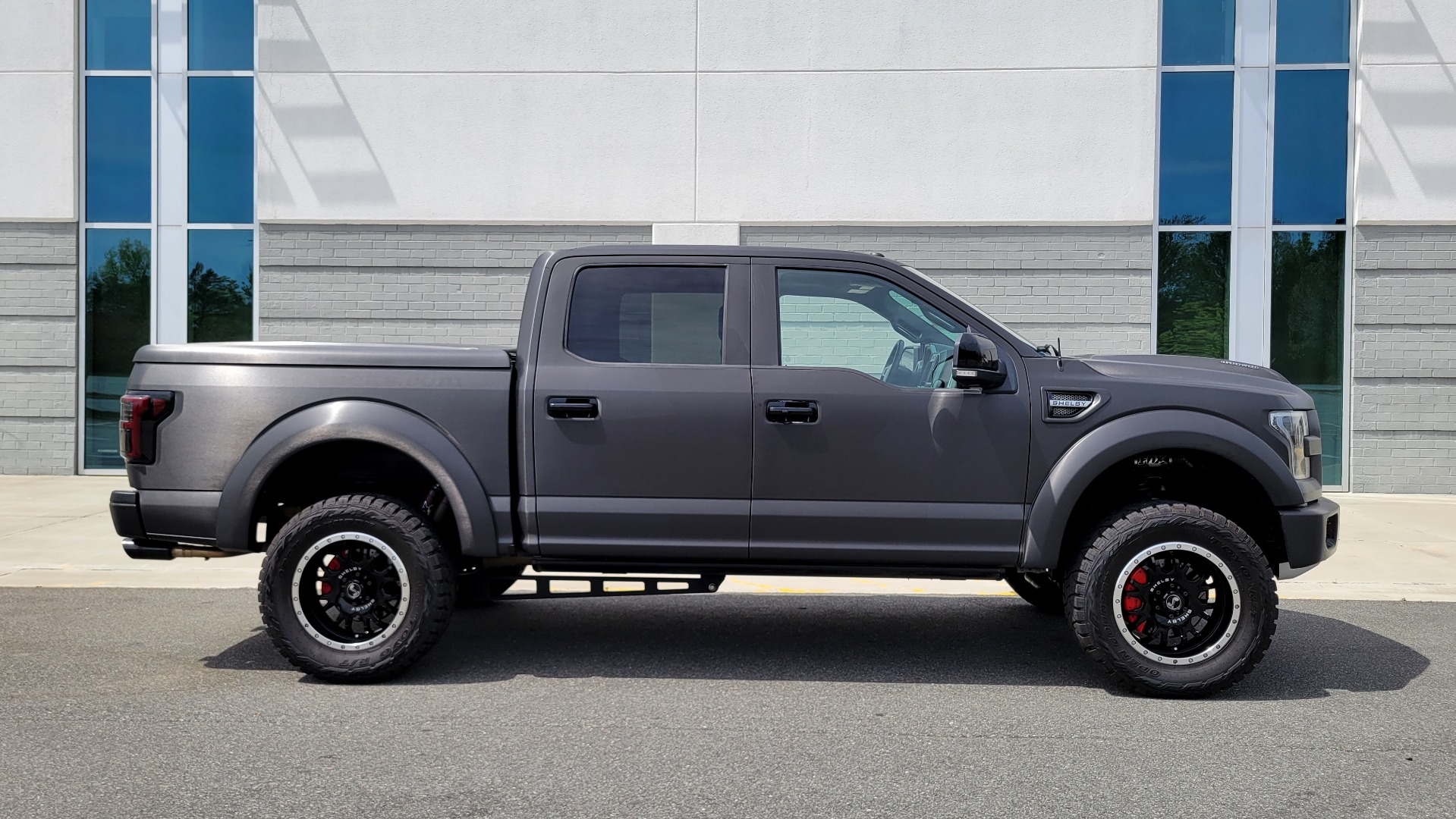 Used 2017 Ford F-150 SHELBY 750HP LARIAT 4X4 SUPERCREW / SUNROOF / BLIS / TECHNOLOGY for sale Sold at Formula Imports in Charlotte NC 28227 9