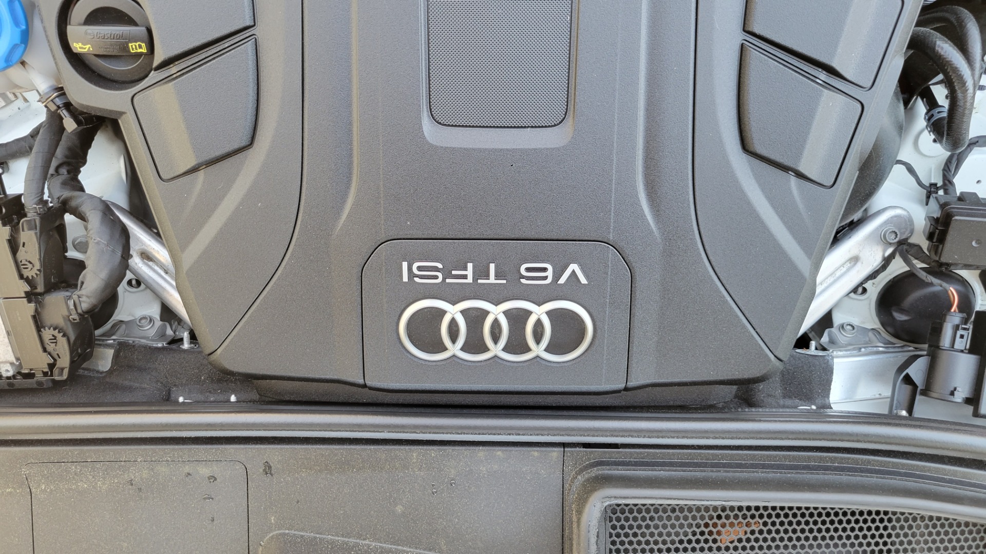 Used 2017 Audi Q7 PRESTIGE 3.0L SUV / NAV / DRVR ASST / CLD WTHR / SUNROOF / TOW / 3-ROW for sale $42,395 at Formula Imports in Charlotte NC 28227 13