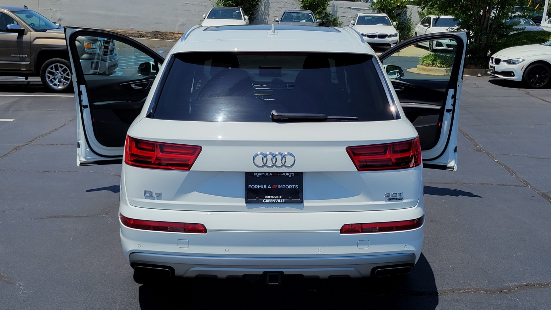 Used 2017 Audi Q7 PRESTIGE 3.0L SUV / NAV / DRVR ASST / CLD WTHR / SUNROOF / TOW / 3-ROW for sale $42,395 at Formula Imports in Charlotte NC 28227 25