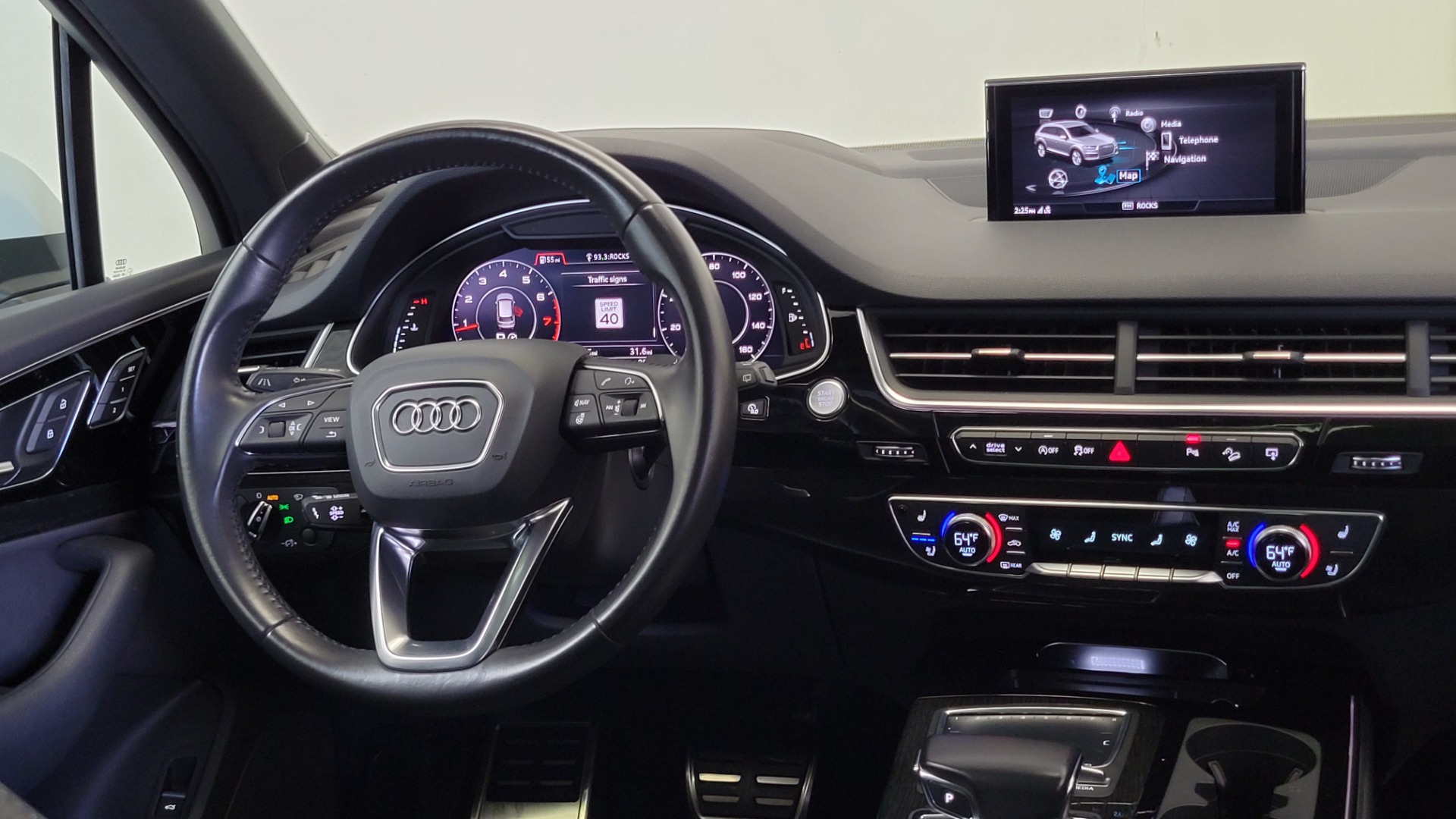 Used 2017 Audi Q7 PRESTIGE 3.0L SUV / NAV / DRVR ASST / CLD WTHR / SUNROOF / TOW / 3-ROW for sale $42,395 at Formula Imports in Charlotte NC 28227 86