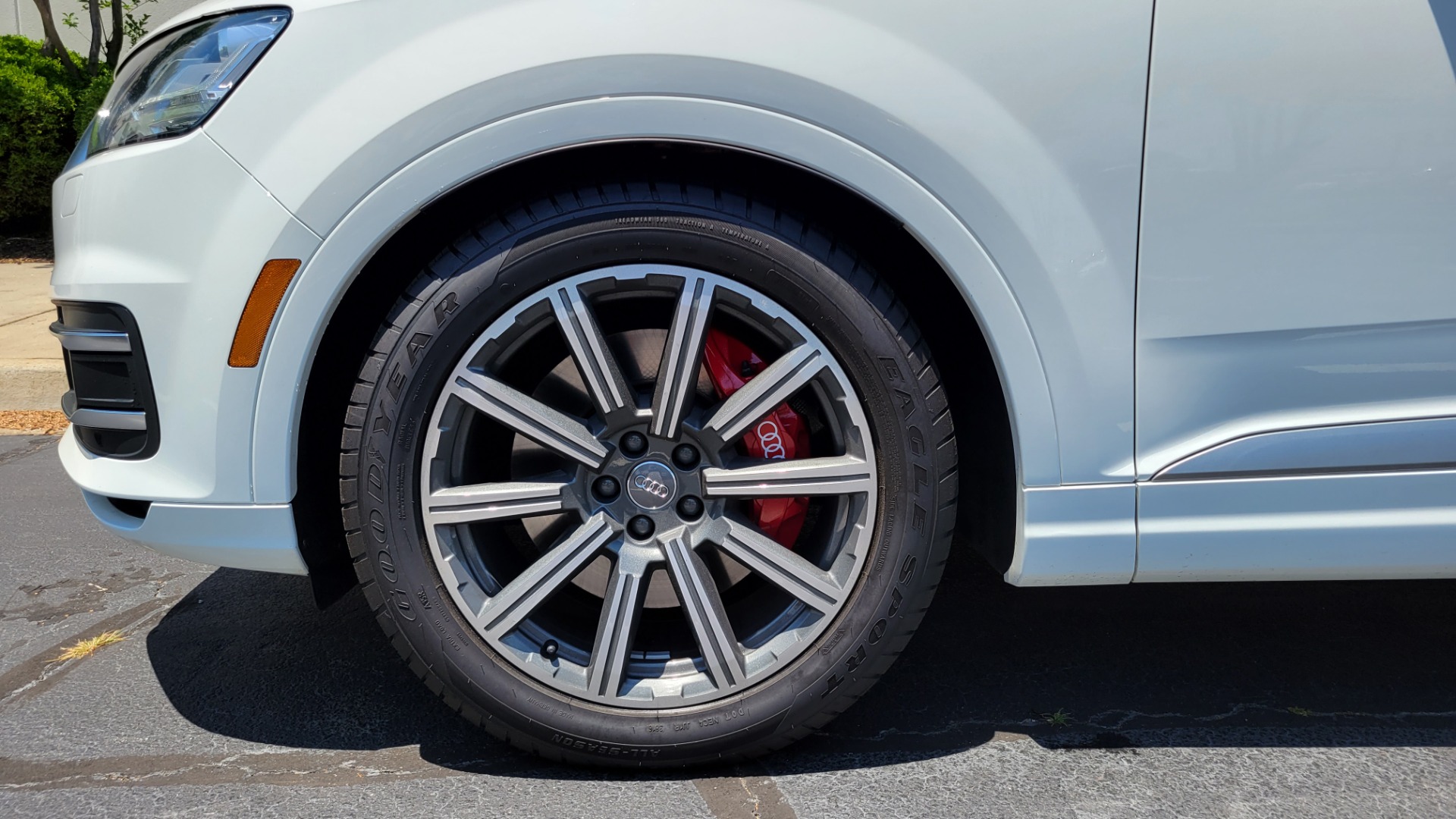 Used 2017 Audi Q7 PRESTIGE 3.0L SUV / NAV / DRVR ASST / CLD WTHR / SUNROOF / TOW / 3-ROW for sale $42,395 at Formula Imports in Charlotte NC 28227 89