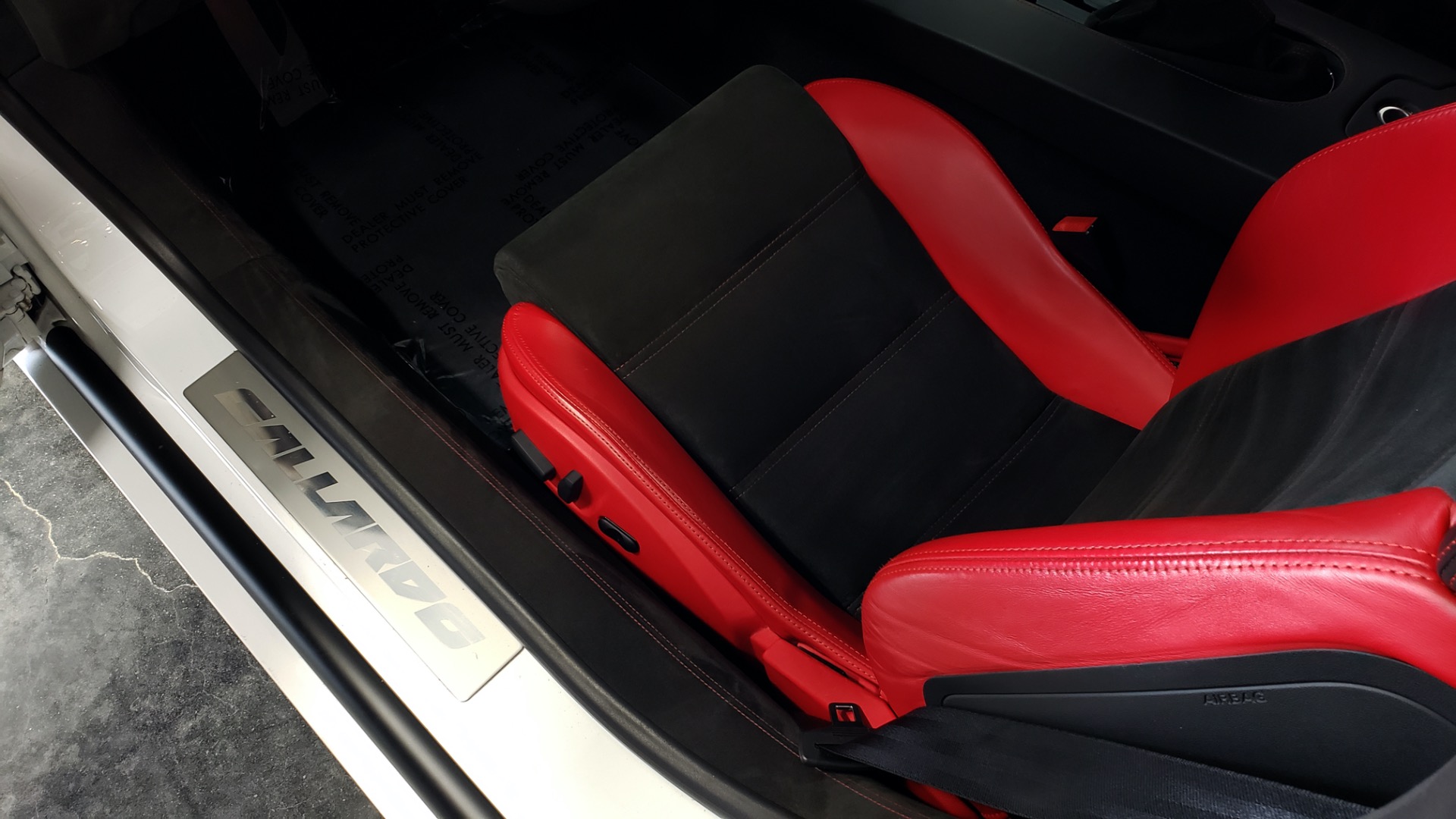 Used 2013 Lamborghini Gallardo LP560-4 560HP / AWD / NAV / CAMERA for sale Sold at Formula Imports in Charlotte NC 28227 41