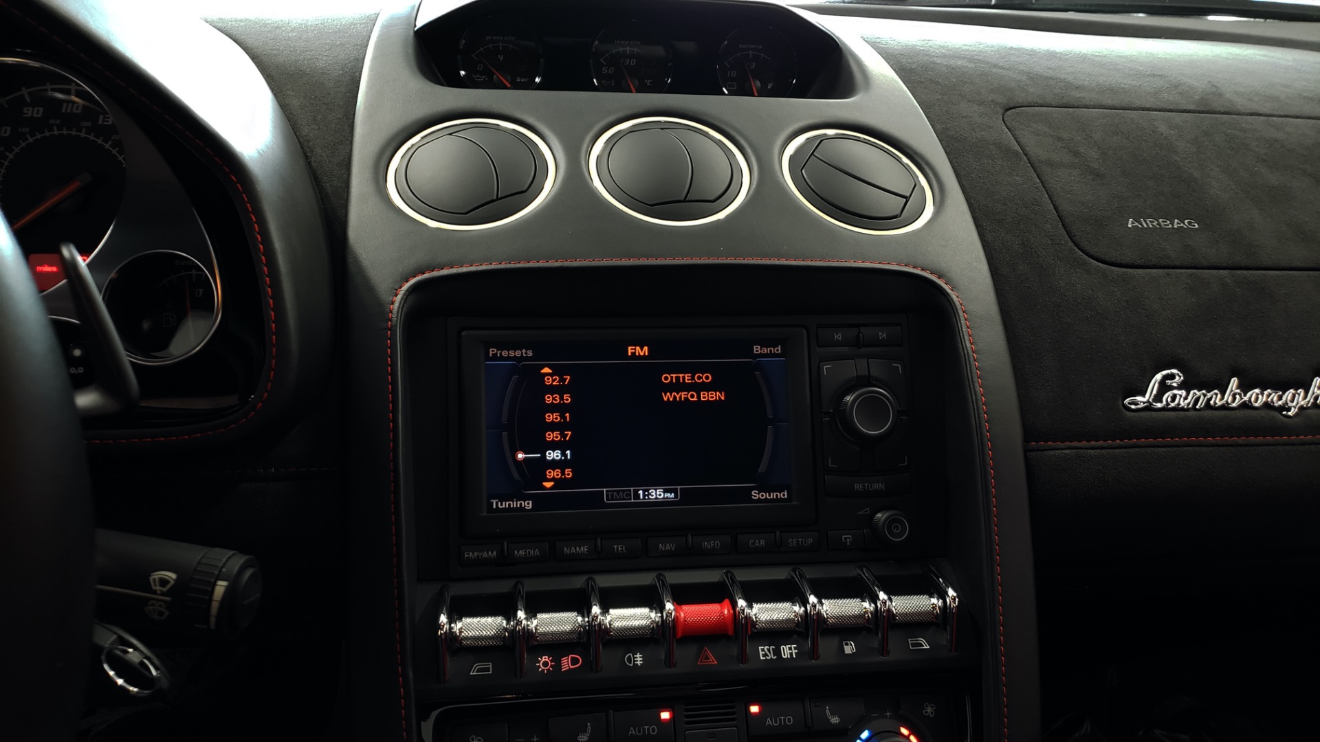 Used 2013 Lamborghini Gallardo LP560-4 560HP / AWD / NAV / CAMERA for sale Sold at Formula Imports in Charlotte NC 28227 51