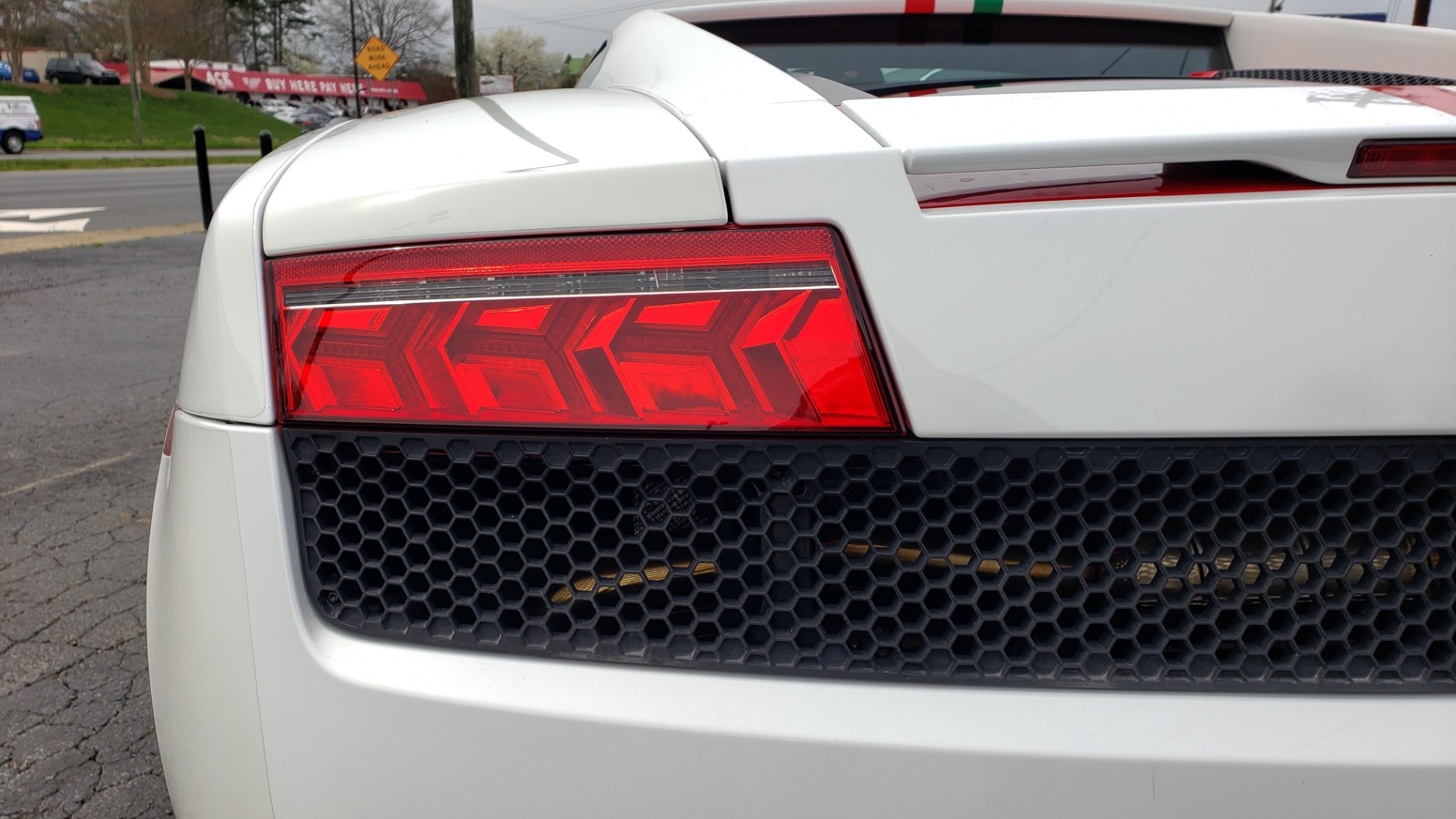 Used 2013 Lamborghini Gallardo LP560-4 560HP / AWD / NAV / CAMERA for sale Sold at Formula Imports in Charlotte NC 28227 8