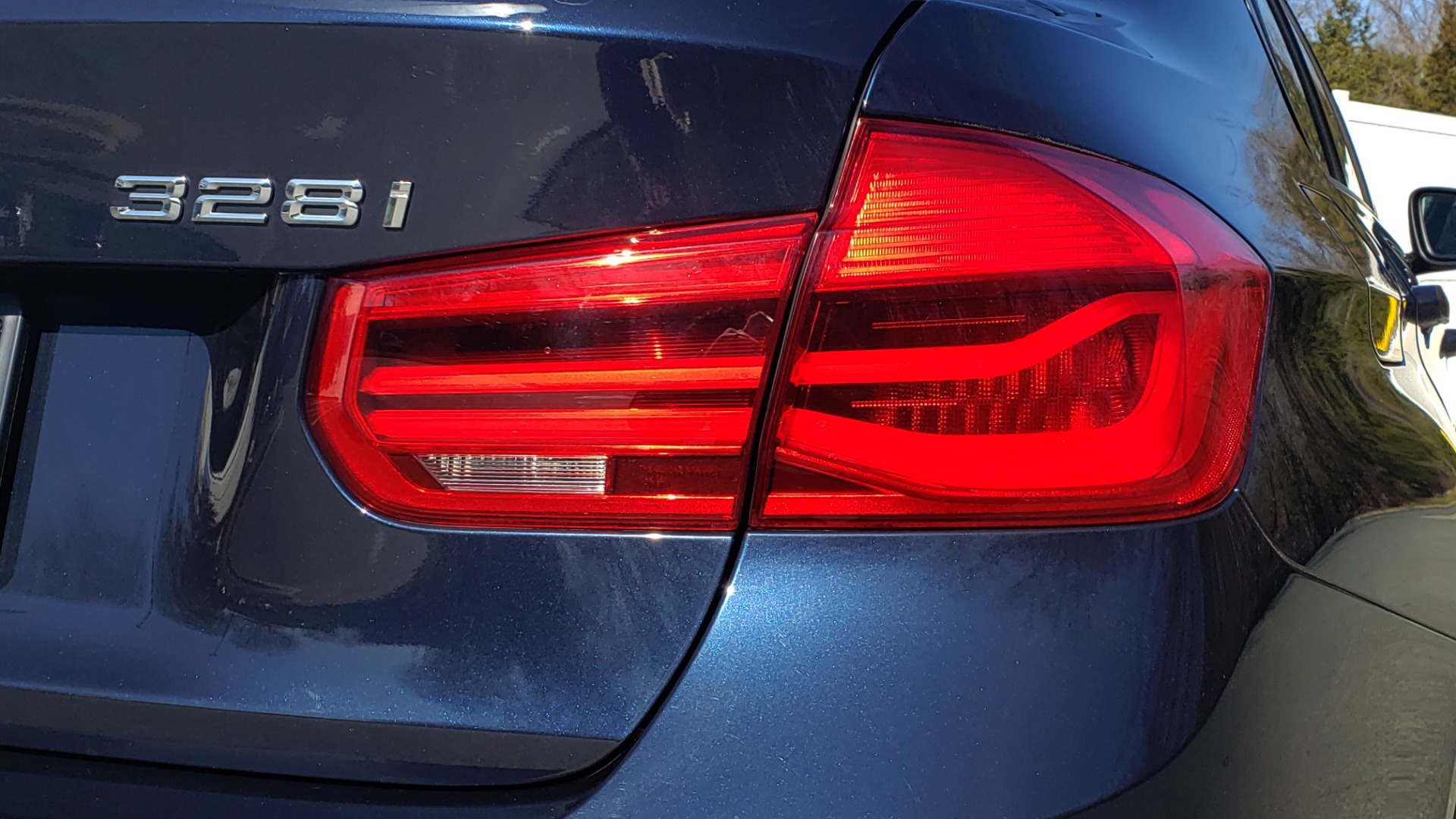 Used 2016 BMW 3 Series 328i PREMIUM / NAV / SUNROOF / DRIVE ASST / REARVIEW for sale Sold at Formula Imports in Charlotte NC 28227 18