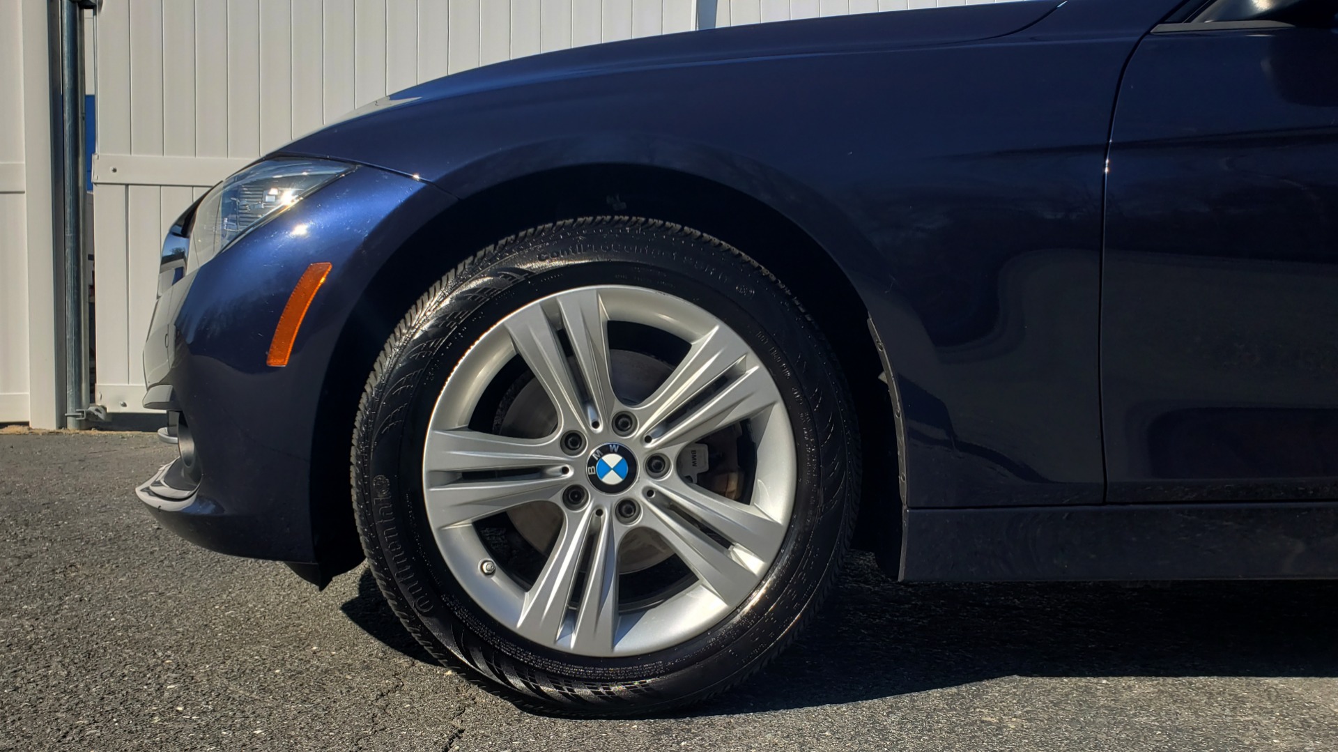 Used 2016 BMW 3 Series 328i PREMIUM / NAV / SUNROOF / DRIVE ASST / REARVIEW for sale Sold at Formula Imports in Charlotte NC 28227 71