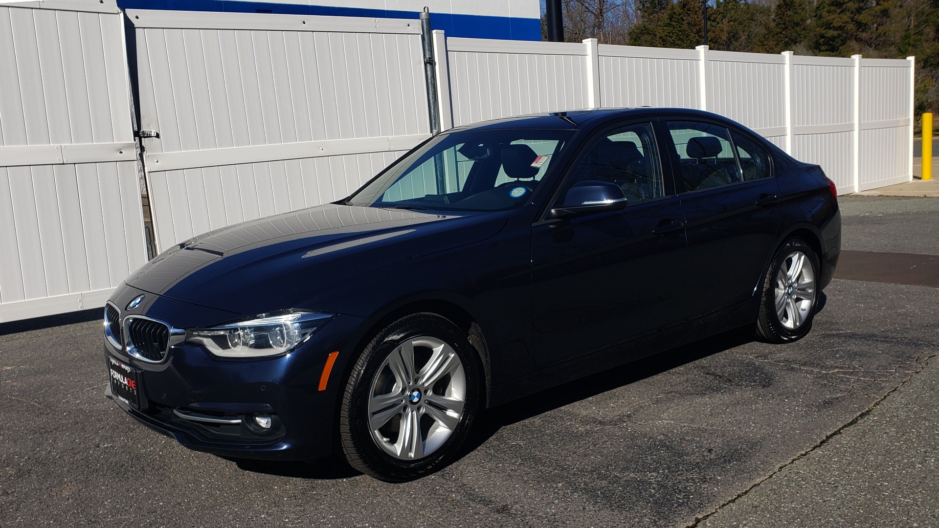 Used 2016 BMW 3 Series 328i PREMIUM / NAV / SUNROOF / DRIVE ASST / REARVIEW for sale Sold at Formula Imports in Charlotte NC 28227 1
