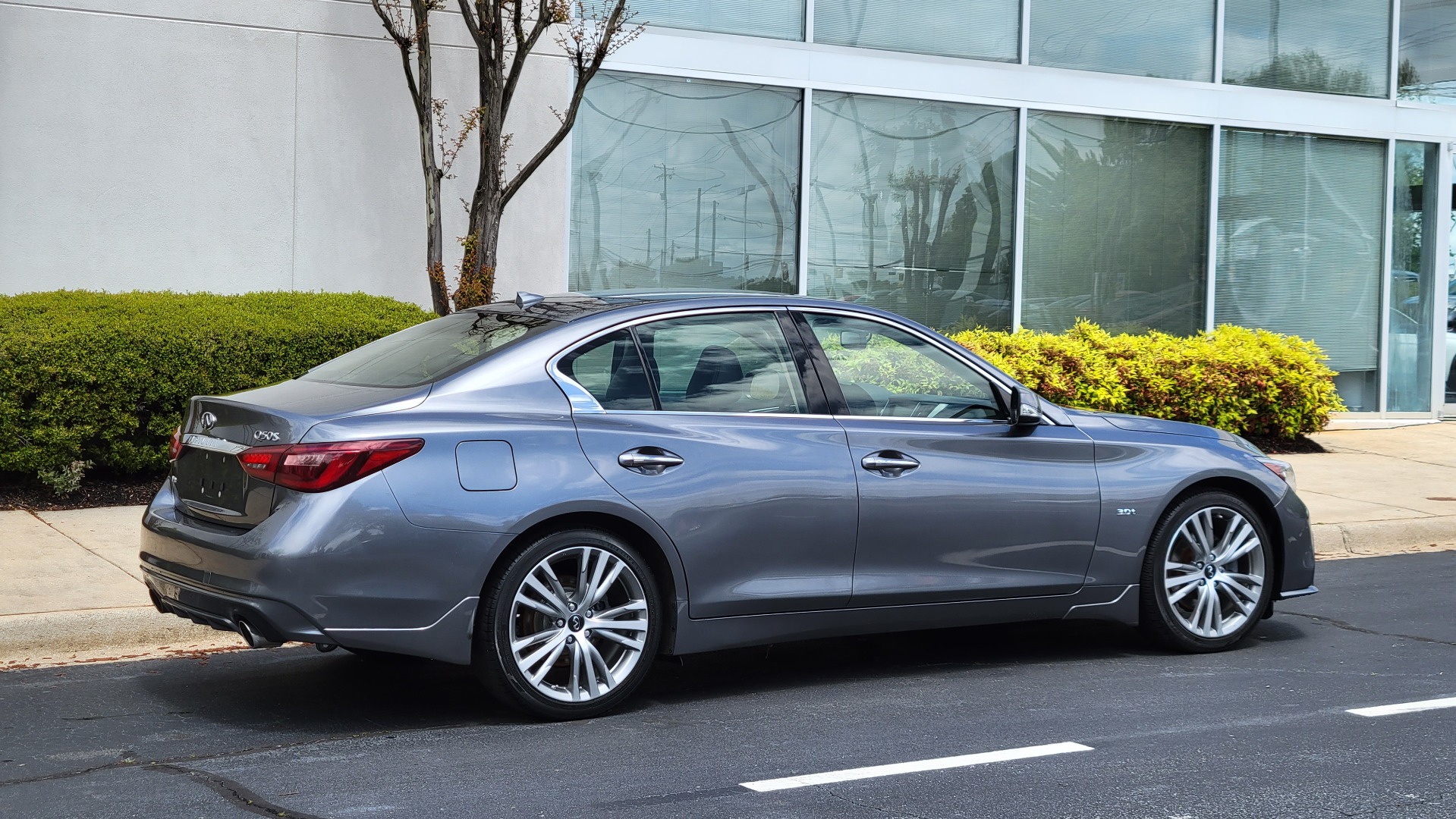 Used 2018 INFINITI Q50 3.0T SPORT AWD / ESSENTIALS / NAV / SUNROOF / HTD STS / REARVIEW for sale Sold at Formula Imports in Charlotte NC 28227 6