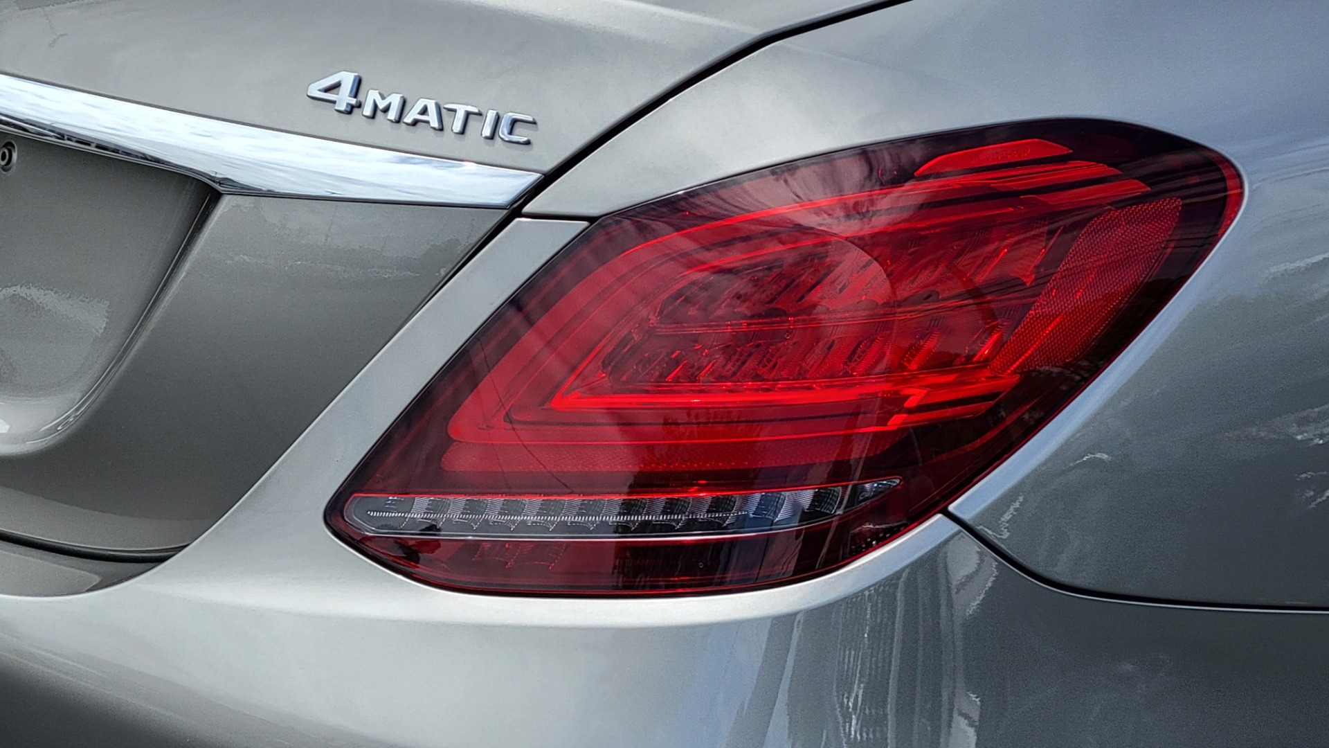 Used 2019 Mercedes-Benz C-CLASS C 300 PREMIUM 4MATIC / BURMESTER / KEYLESS-GO / REARVIEW for sale Sold at Formula Imports in Charlotte NC 28227 24
