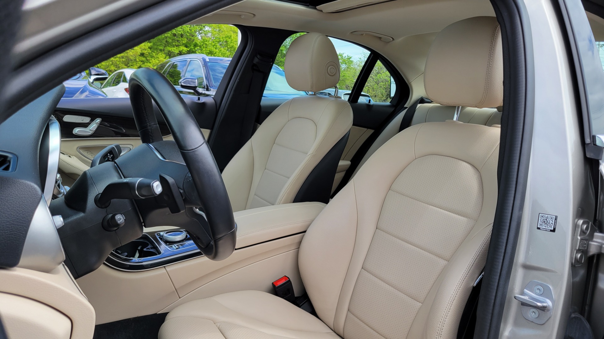 Used 2019 Mercedes-Benz C-CLASS C 300 PREMIUM 4MATIC / BURMESTER / KEYLESS-GO / REARVIEW for sale Sold at Formula Imports in Charlotte NC 28227 29
