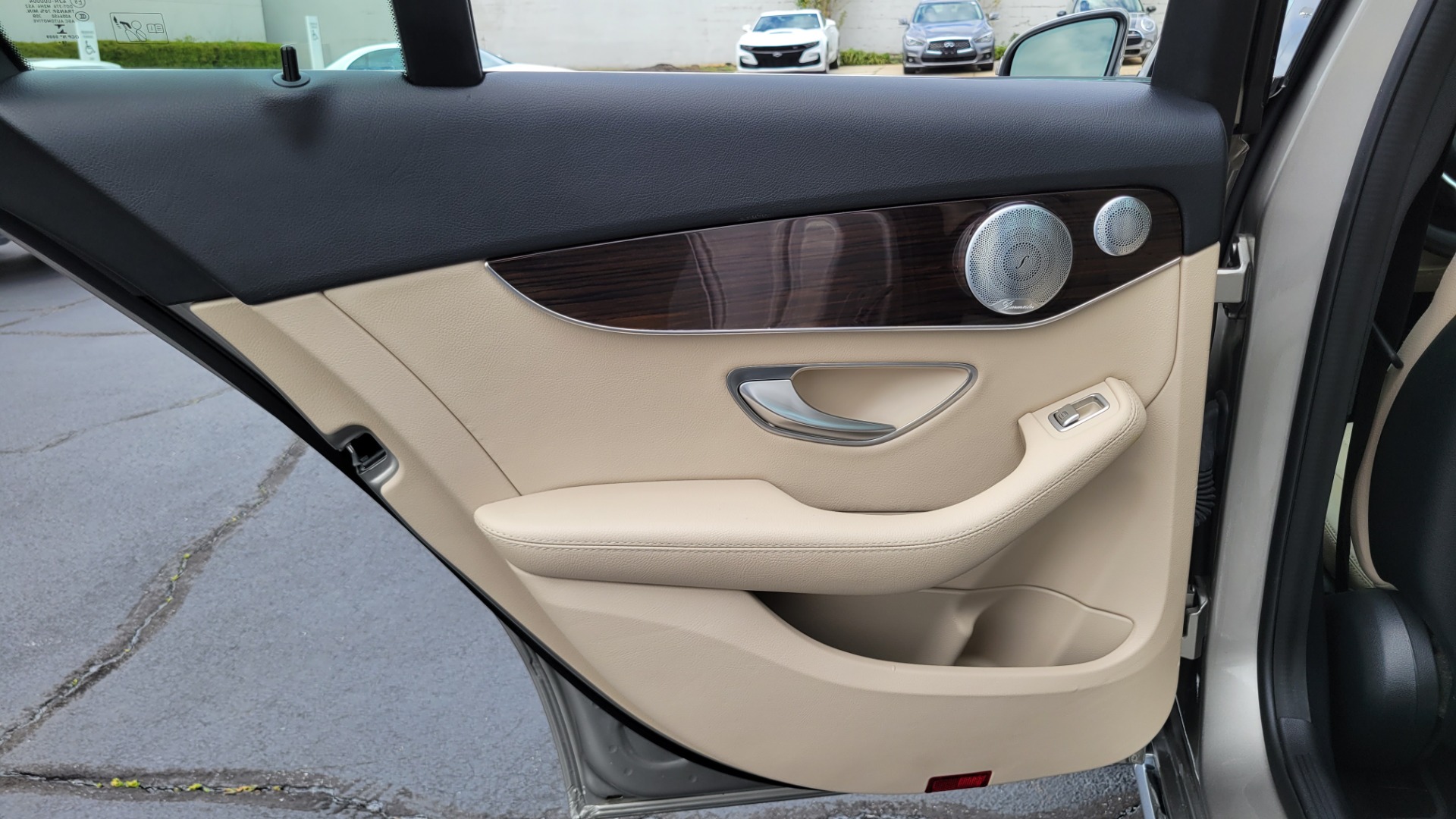 Used 2019 Mercedes-Benz C-CLASS C 300 PREMIUM 4MATIC / BURMESTER / KEYLESS-GO / REARVIEW for sale Sold at Formula Imports in Charlotte NC 28227 53