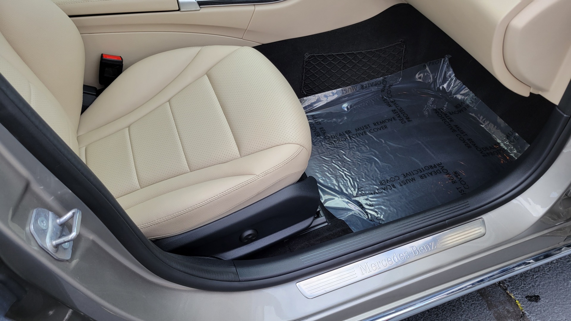 Used 2019 Mercedes-Benz C-CLASS C 300 PREMIUM 4MATIC / BURMESTER / KEYLESS-GO / REARVIEW for sale Sold at Formula Imports in Charlotte NC 28227 60