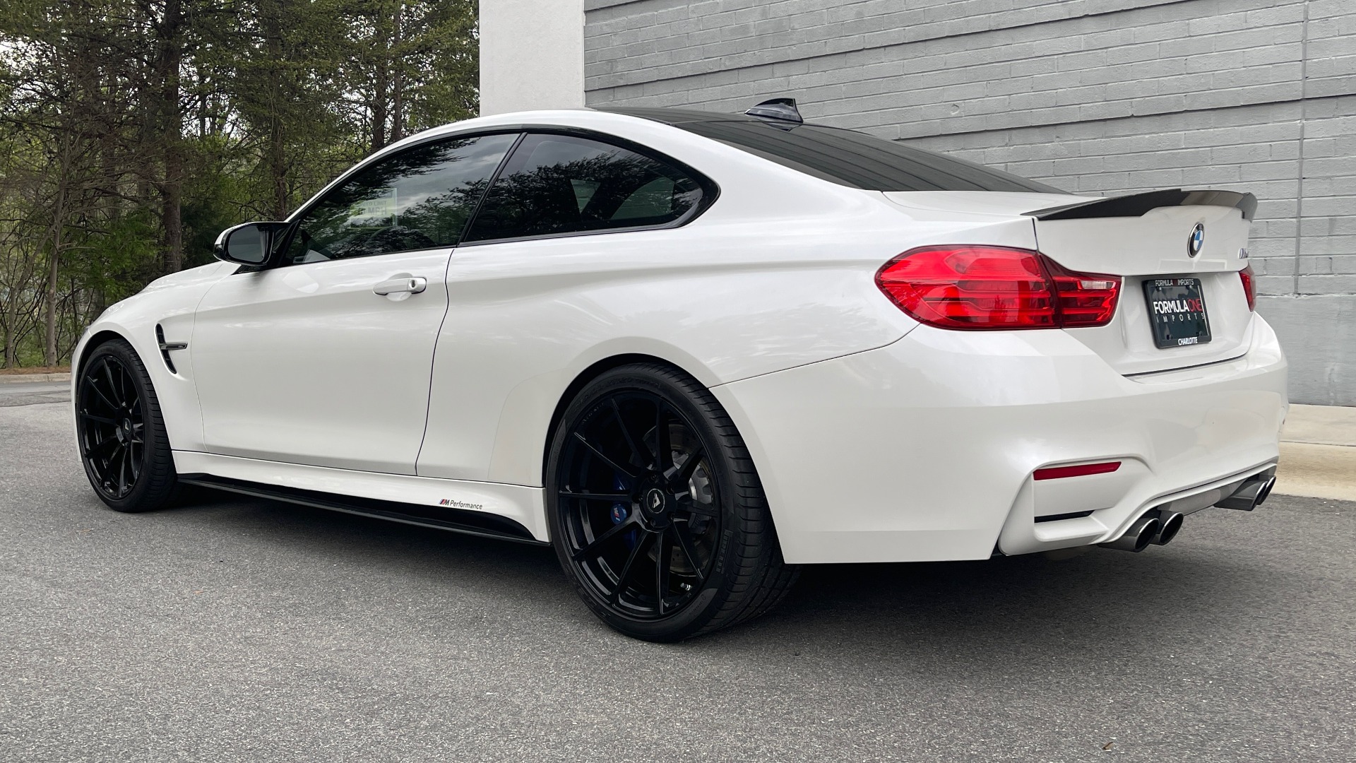 Used 2015 BMW M4 COUPE / 3.0L TURBO 425HP / 7-SPD AUTO / NAV / 19IN WHLS for sale Sold at Formula Imports in Charlotte NC 28227 6