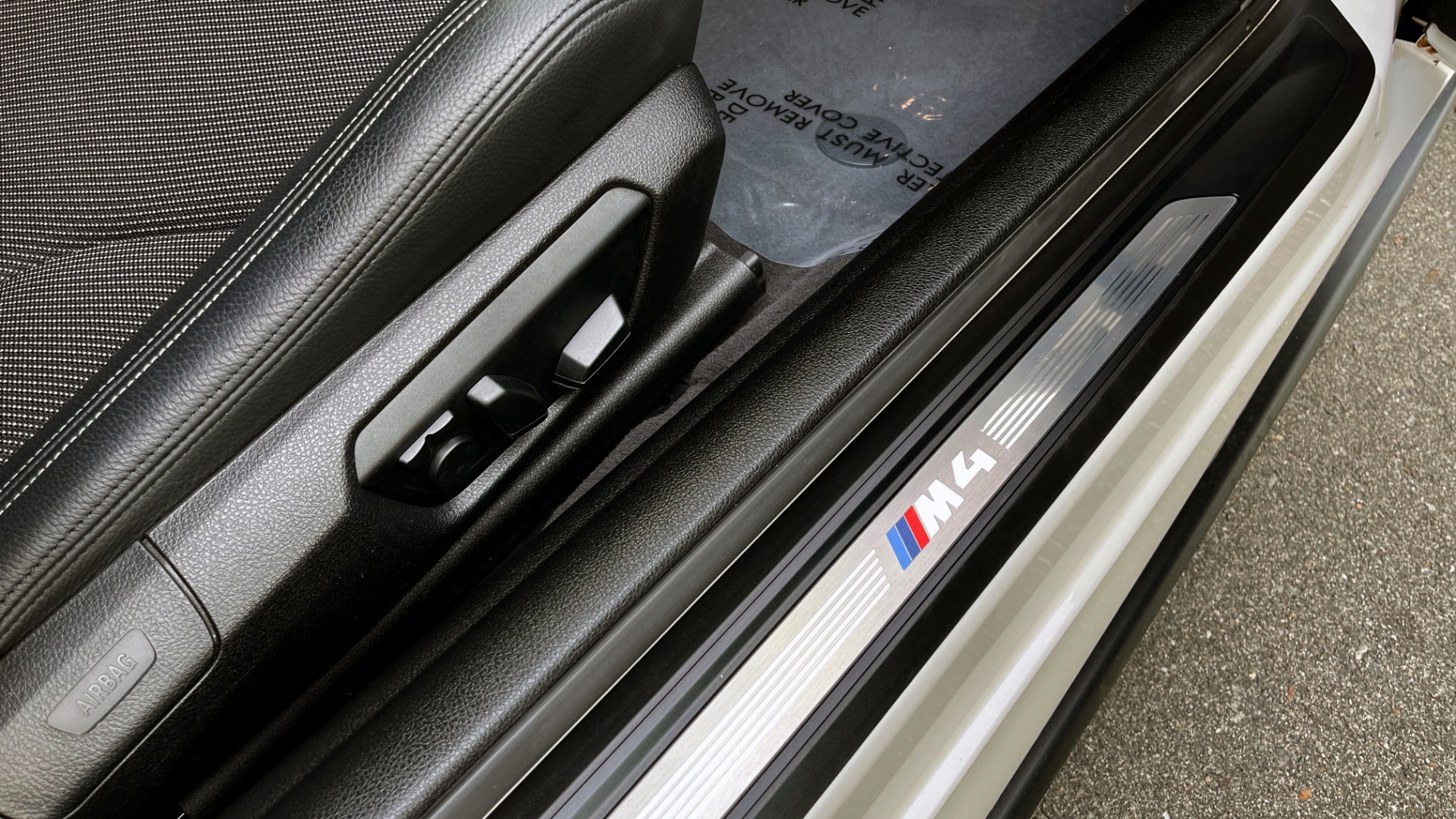 Used 2015 BMW M4 COUPE / 3.0L TURBO 425HP / 7-SPD AUTO / NAV / 19IN WHLS for sale Sold at Formula Imports in Charlotte NC 28227 60