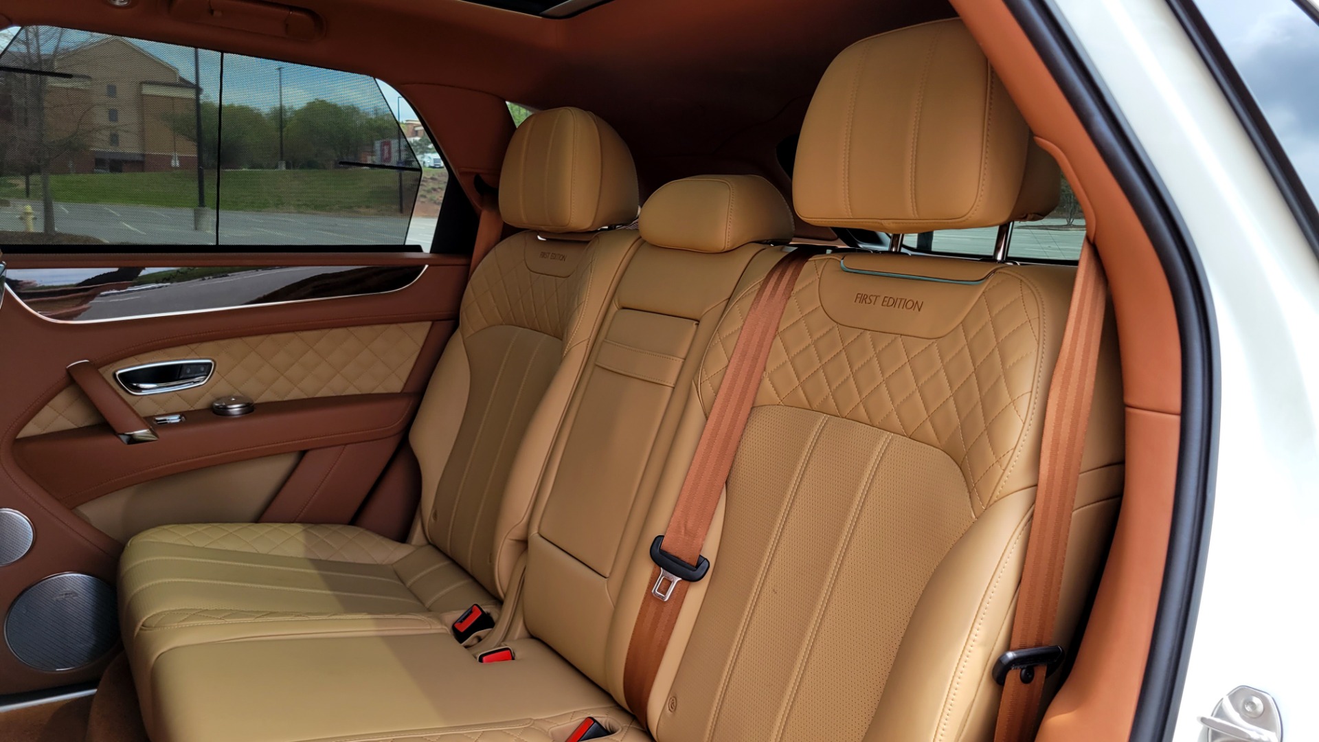 Used 2017 Bentley BENTAYGA W12 FIRST EDITION / AWD / NAV / HUD / SUNROOF / PREM SND / REARVIEW for sale $145,000 at Formula Imports in Charlotte NC 28227 75