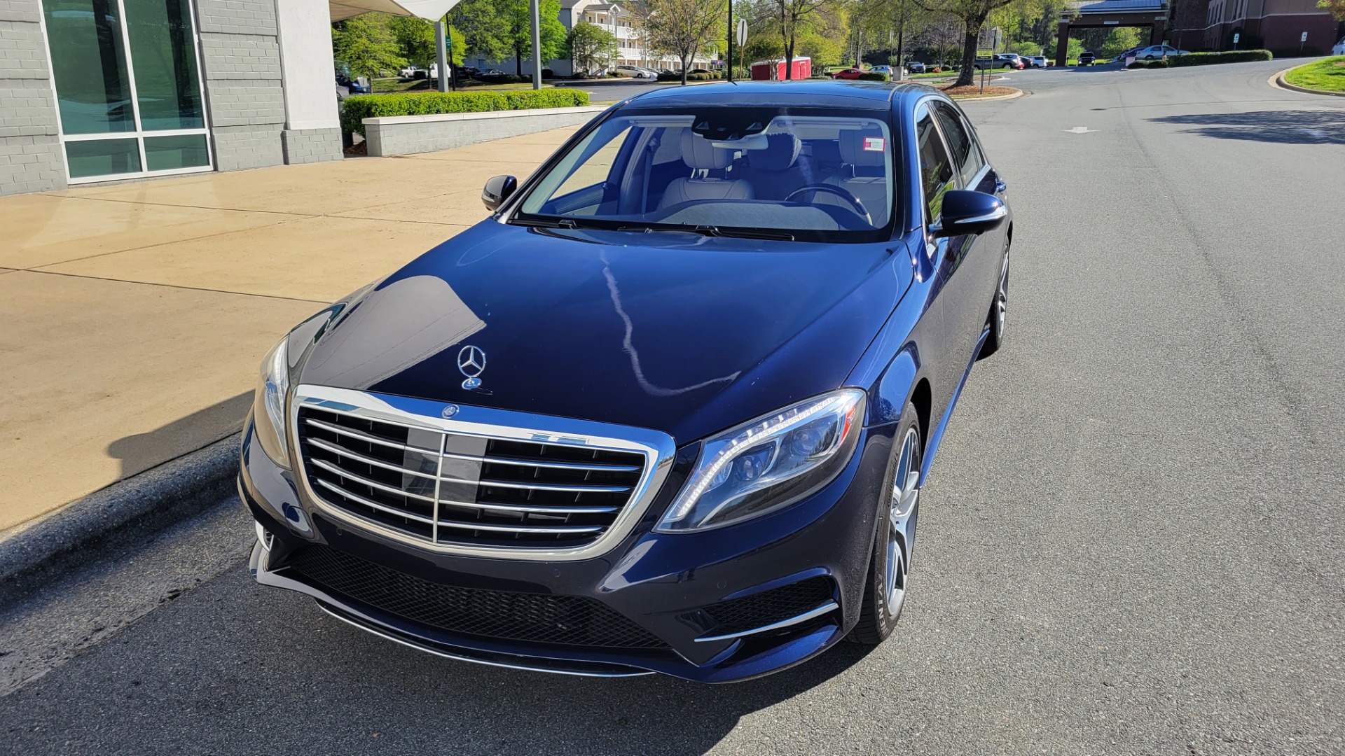 Used 2015 Mercedes-Benz S-CLASS S 550 4MATIC PREMIUM SPORT / WARMTH / DRVR ASST for sale $43,999 at Formula Imports in Charlotte NC 28227 3
