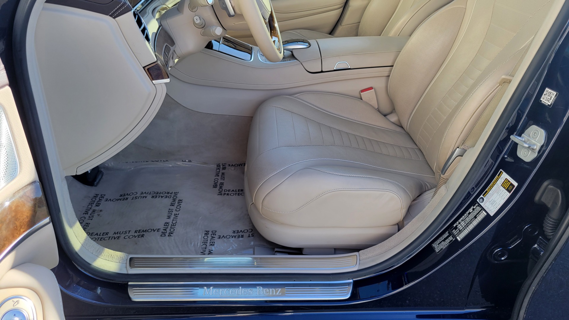 Used 2015 Mercedes-Benz S-CLASS S 550 4MATIC PREMIUM SPORT / WARMTH / DRVR ASST for sale Sold at Formula Imports in Charlotte NC 28227 37