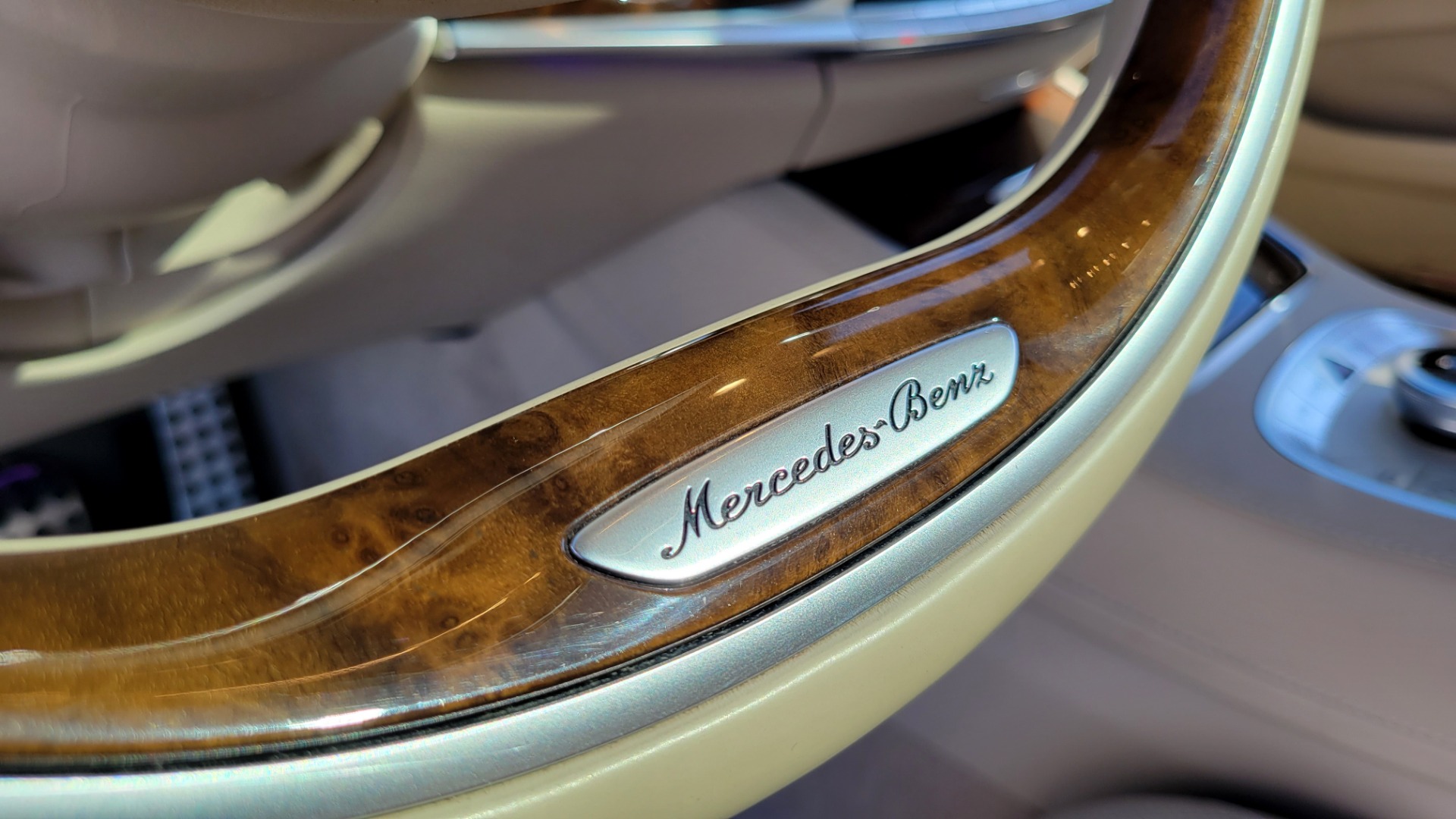 Used 2015 Mercedes-Benz S-CLASS S 550 4MATIC PREMIUM SPORT / WARMTH / DRVR ASST for sale Sold at Formula Imports in Charlotte NC 28227 41