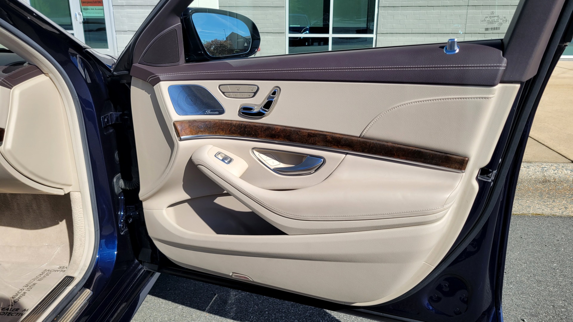 Used 2015 Mercedes-Benz S-CLASS S 550 4MATIC PREMIUM SPORT / WARMTH / DRVR ASST for sale $43,999 at Formula Imports in Charlotte NC 28227 69