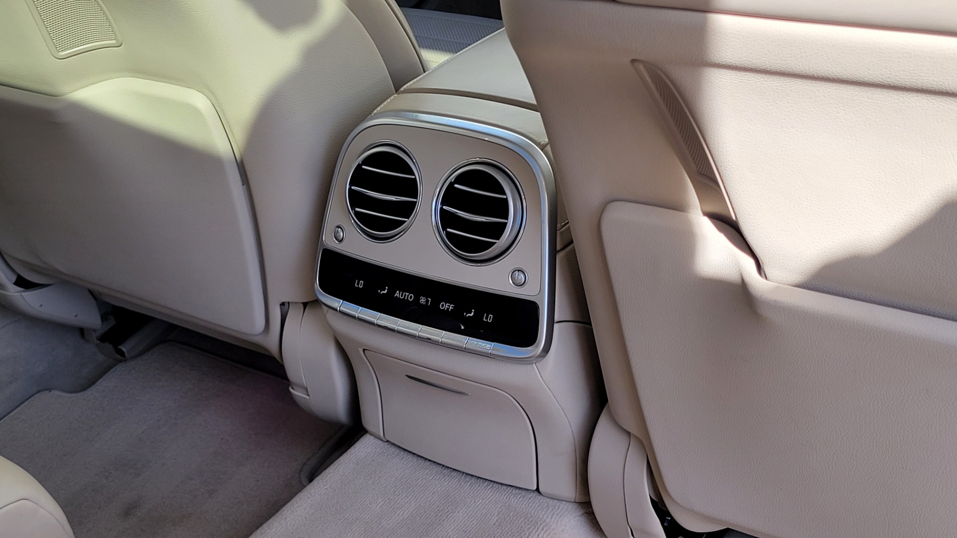 Used 2015 Mercedes-Benz S-CLASS S 550 4MATIC PREMIUM SPORT / WARMTH / DRVR ASST for sale $43,999 at Formula Imports in Charlotte NC 28227 79