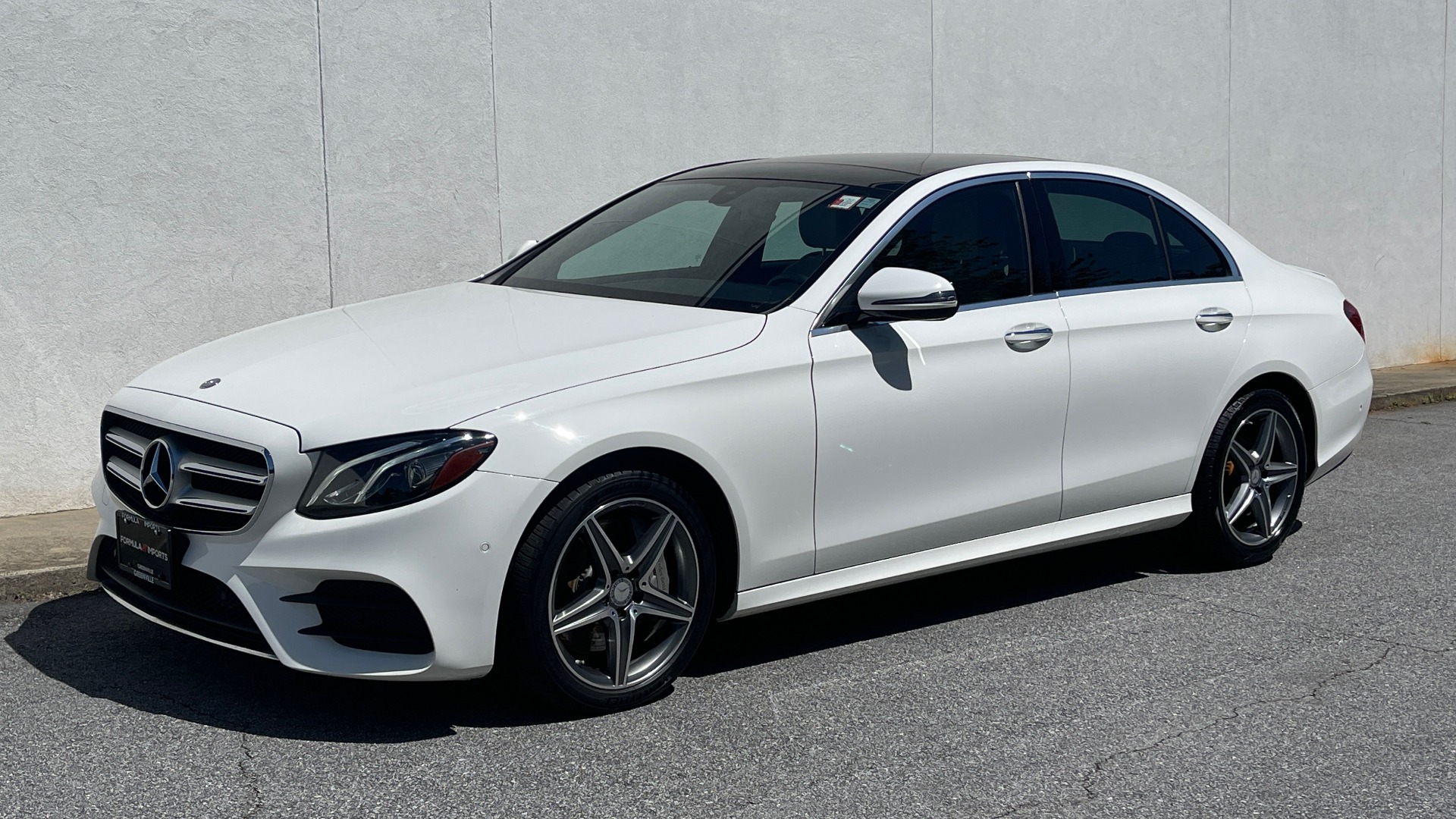 Used 2017 Mercedes-Benz E-CLASS E 300 SPORT 4MATIC SEDAN / PREMIUM / BURMESTER / PANO-ROOF for sale $32,995 at Formula Imports in Charlotte NC 28227 3