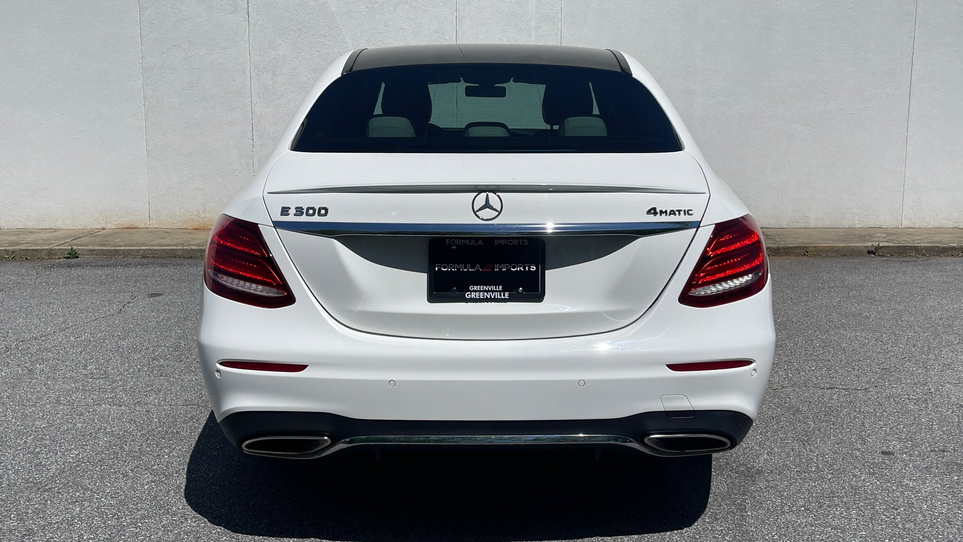 Used 2017 Mercedes-Benz E-CLASS E 300 SPORT 4MATIC SEDAN / PREMIUM / BURMESTER / PANO-ROOF for sale $32,995 at Formula Imports in Charlotte NC 28227 6