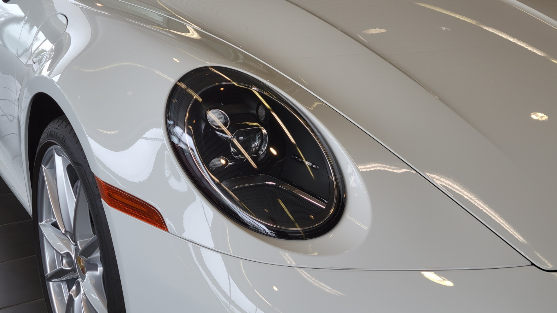Used 2021 Porsche 911 CARRERA CABRIOLET / PREM PKG / INNODRIVE / CHRONO / BURMESTER / REARVIEW for sale $153,995 at Formula Imports in Charlotte NC 28227 10