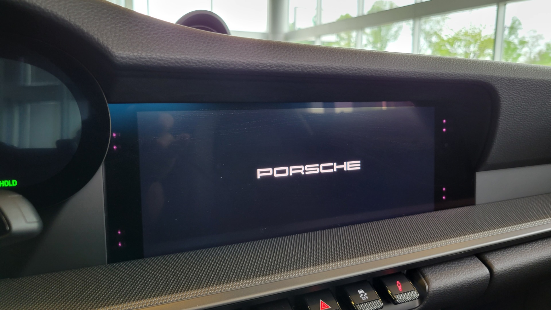 Used 2021 Porsche 911 CARRERA CABRIOLET / PREM PKG / INNODRIVE / CHRONO / BURMESTER / REARVIEW for sale $153,995 at Formula Imports in Charlotte NC 28227 41