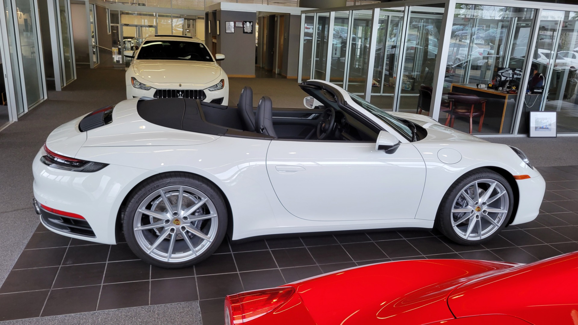 Used 2021 Porsche 911 CARRERA CABRIOLET / PREM PKG / INNODRIVE / CHRONO / BURMESTER / REARVIEW for sale $153,995 at Formula Imports in Charlotte NC 28227 7