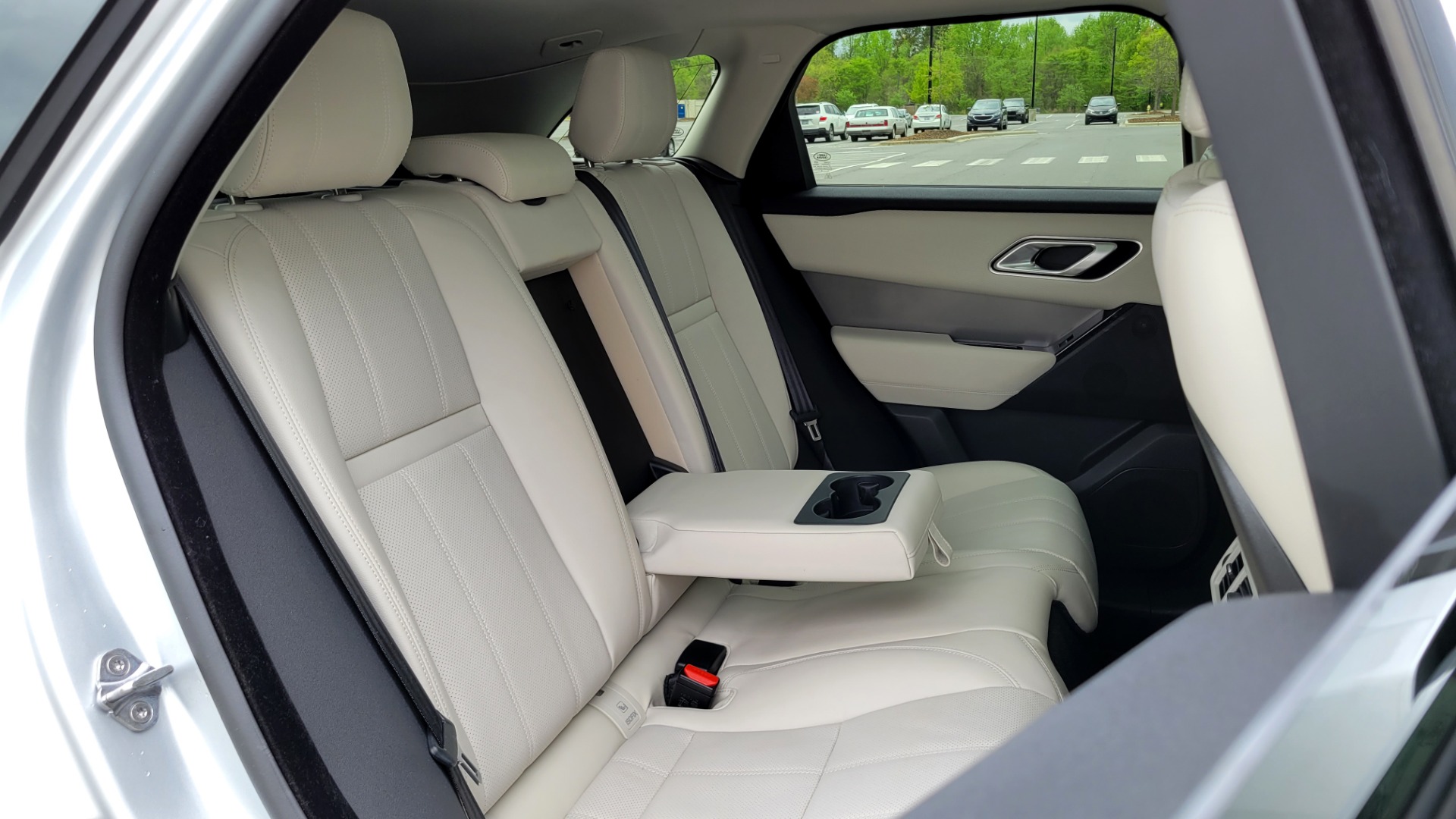 Used 2020 Land Rover RANGE ROVER VELAR S / AWD / 2.0L TURBO / NAV / SUNROOF / 19IN WHLS / REARVIEW for sale $59,995 at Formula Imports in Charlotte NC 28227 77
