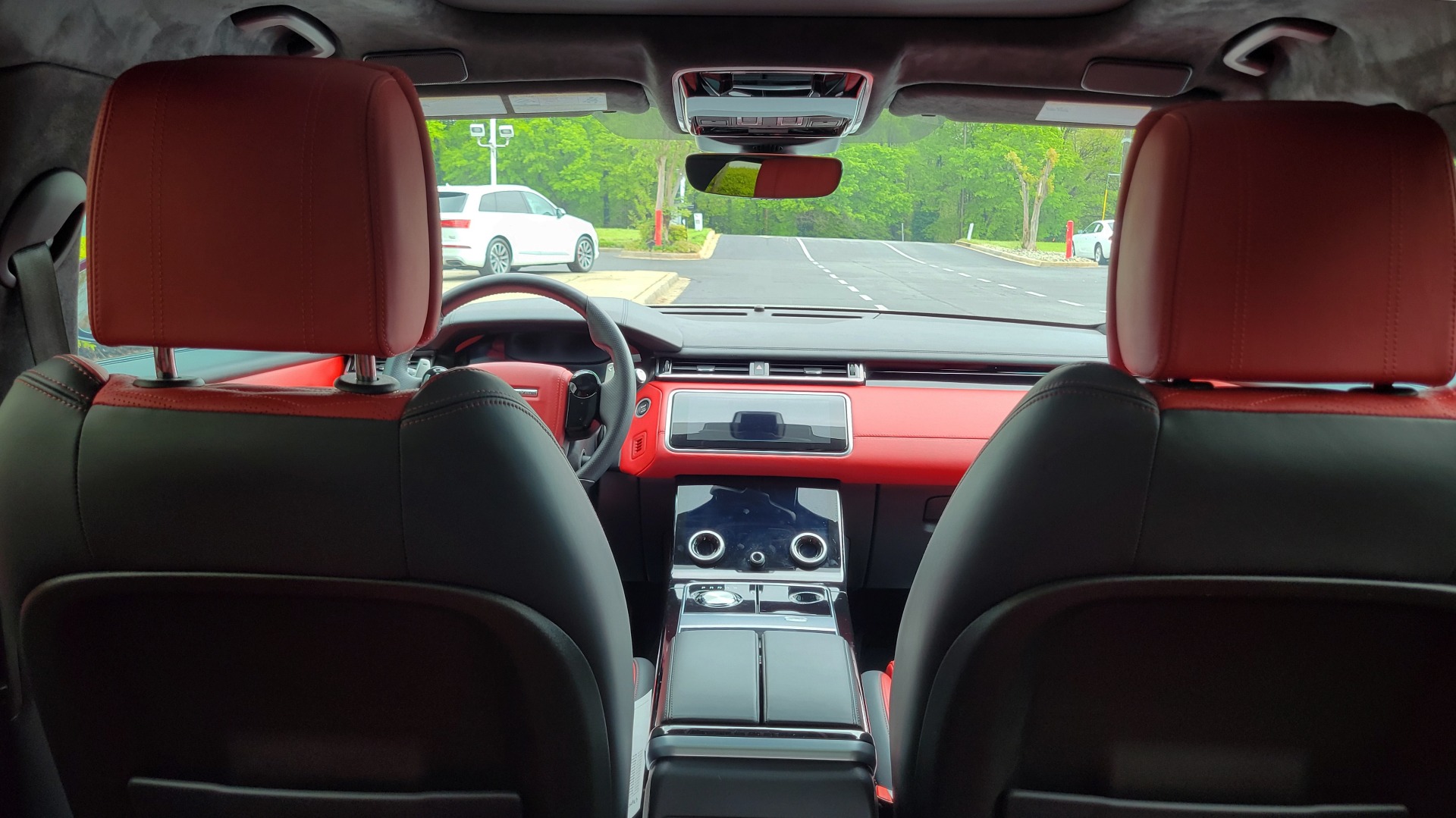 Used 2020 Land Rover RANGE ROVER VELAR SVAUTOBIOGRAPHY DYNAMIC ED / NAV / SUNROOF for sale $95,495 at Formula Imports in Charlotte NC 28227 19