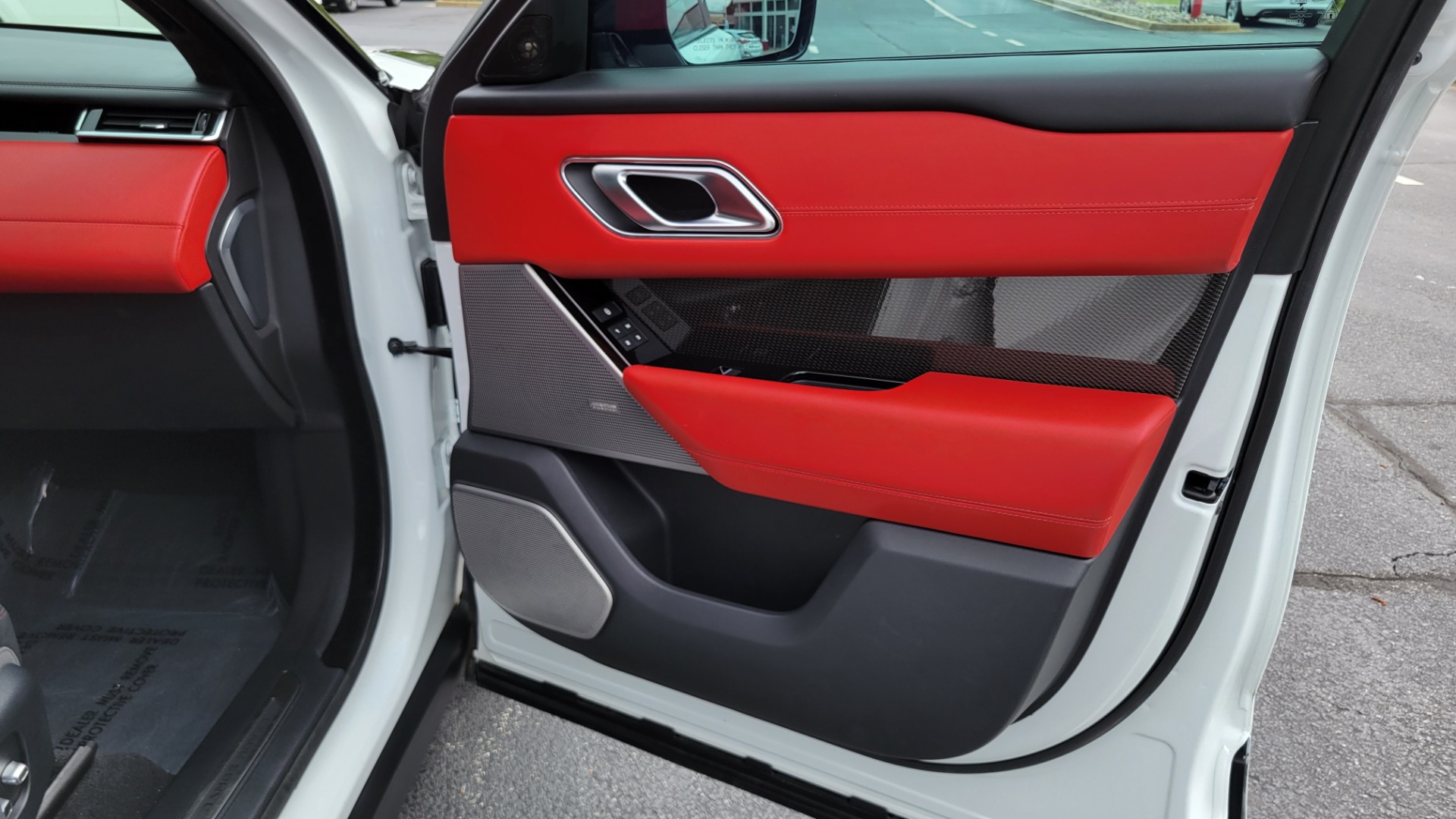 Used 2020 Land Rover Range Rover Velar SVAutobiography Dynamic Edition for sale $90,995 at Formula Imports in Charlotte NC 28227 57